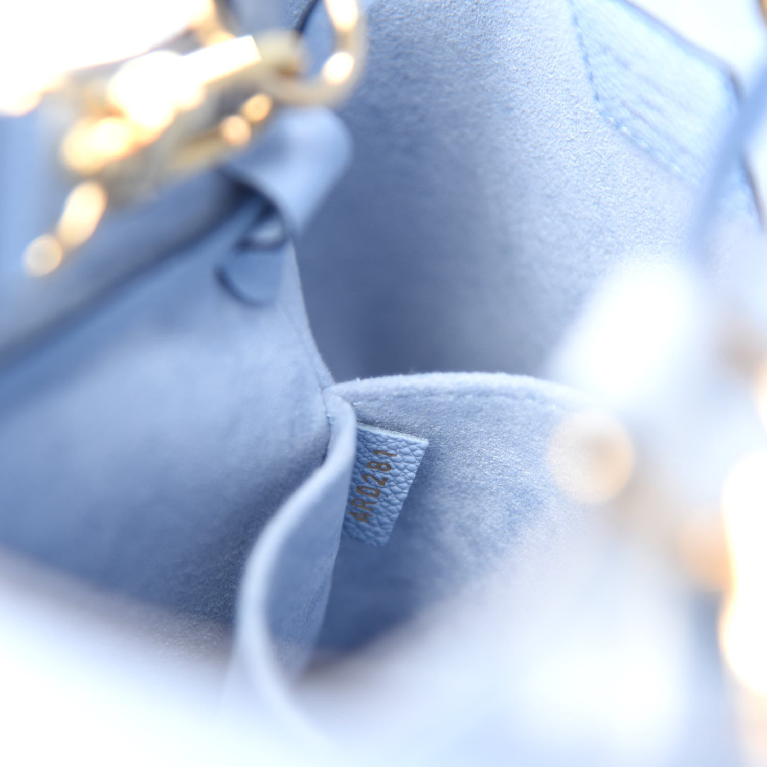 Louis Vuitton Empreinte Monogram Giant By The Pool Neonoe BB Summer Blue 9 of 10