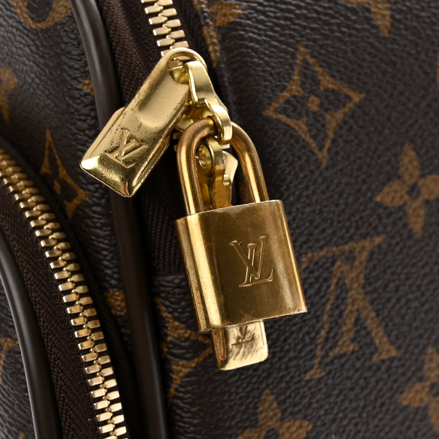 Louis Vuitton Monogram Pegase Legere Business 9 of 17