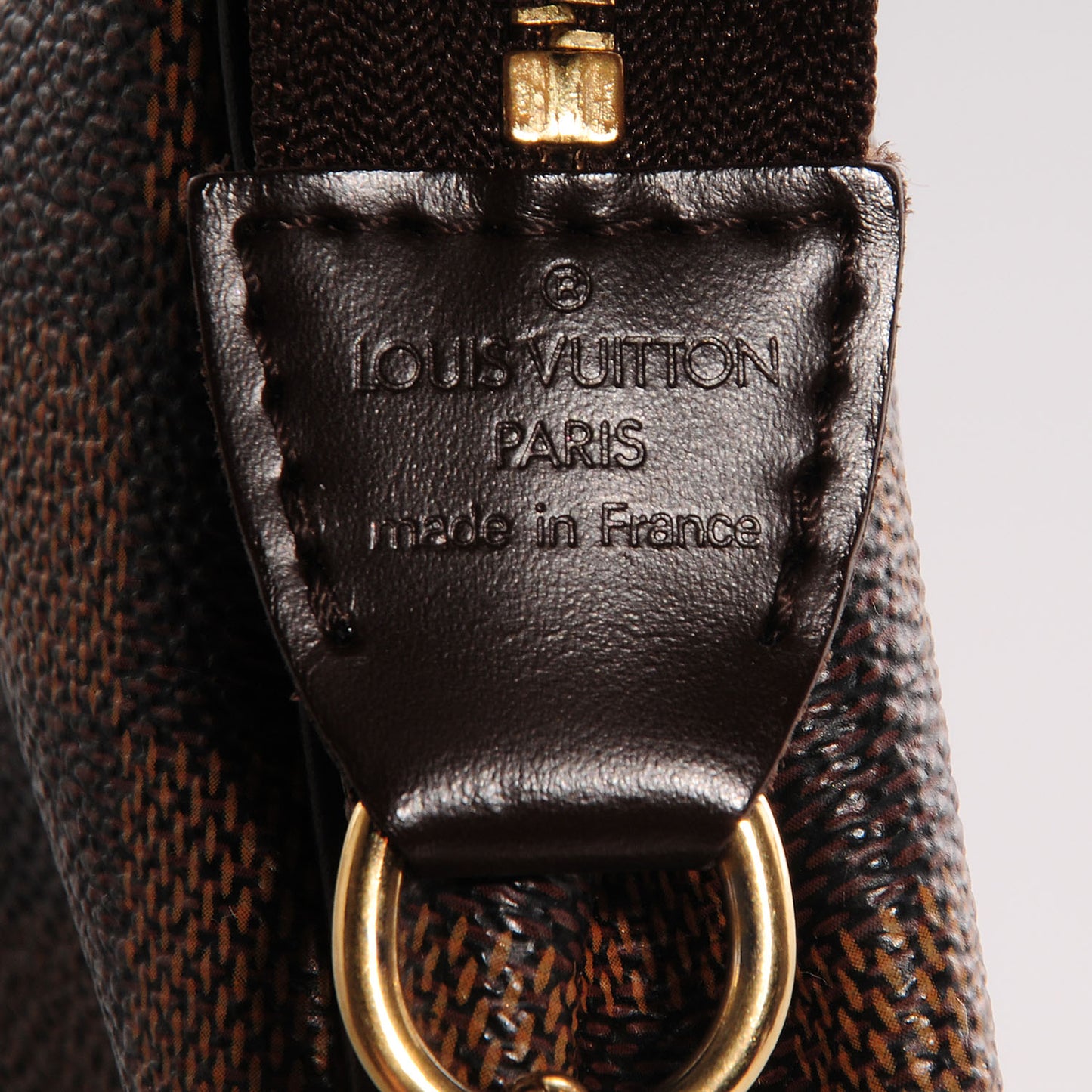 Damier Ebene Eva Clutch