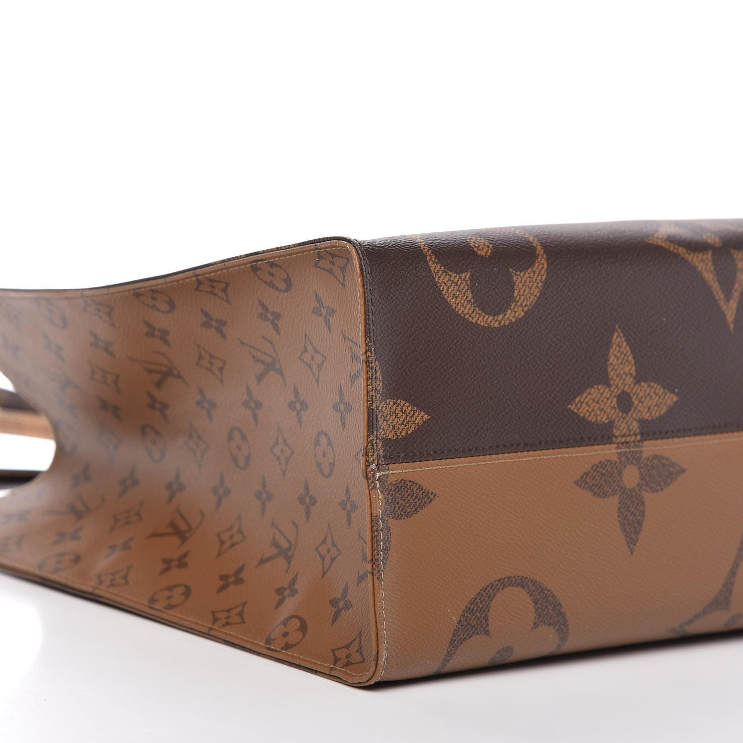 Louis Vuitton Reverse Monogram Giant Onthego GM 6 of 10