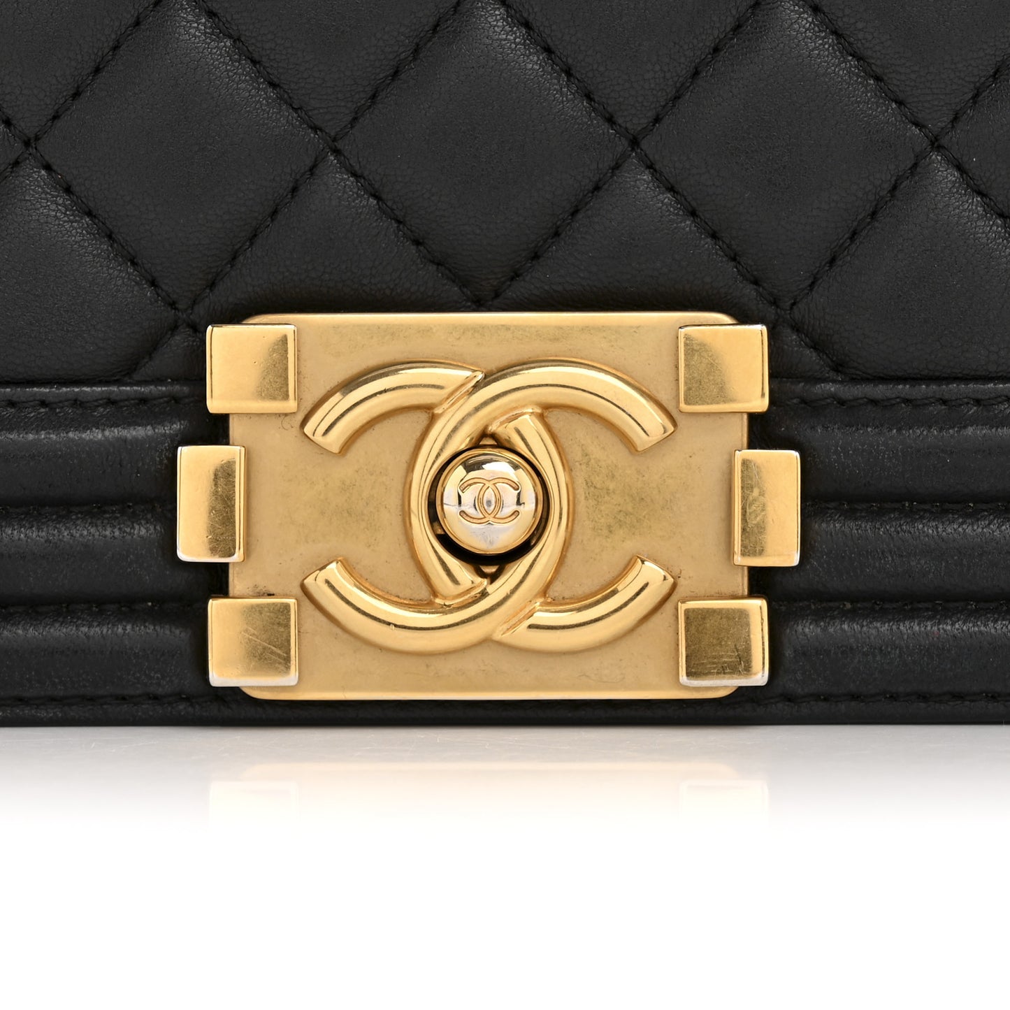 Lambskin Quilted Medium Boy Flap Black