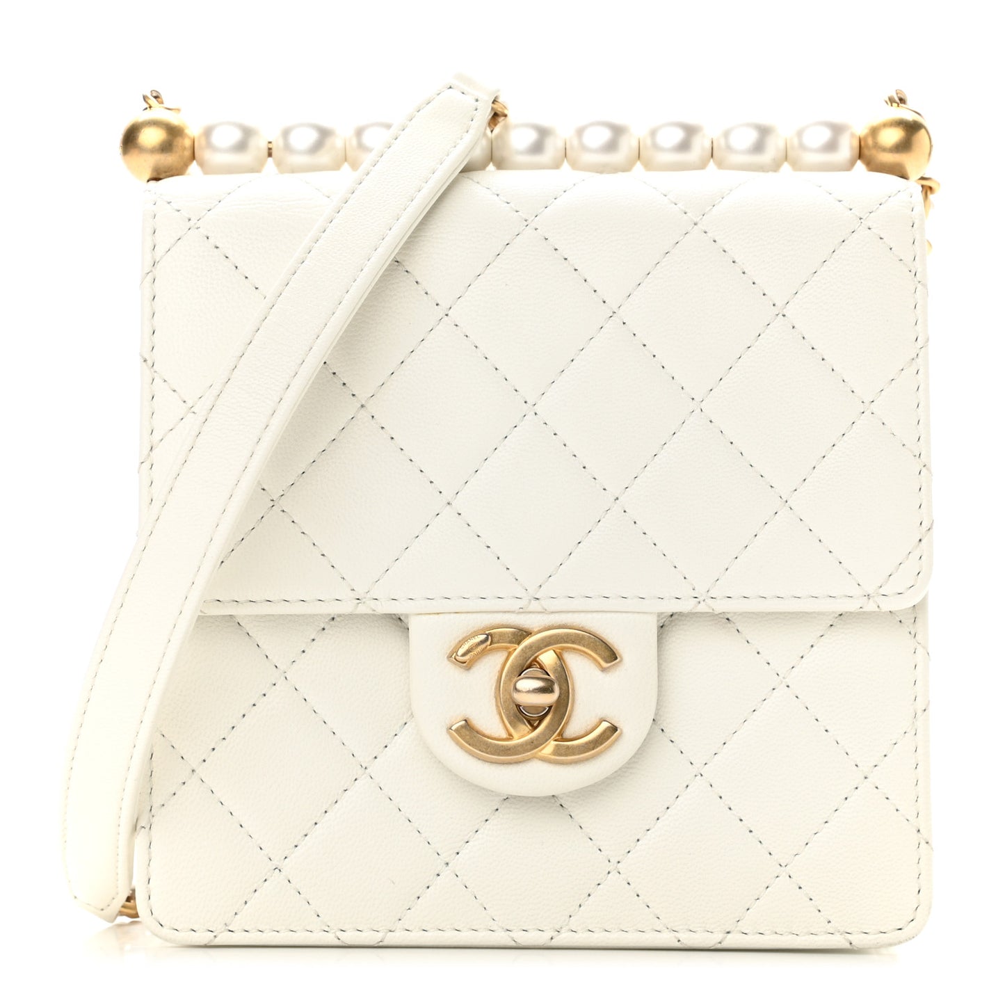 Lambskin Quilted Chic Pearls Flap White
