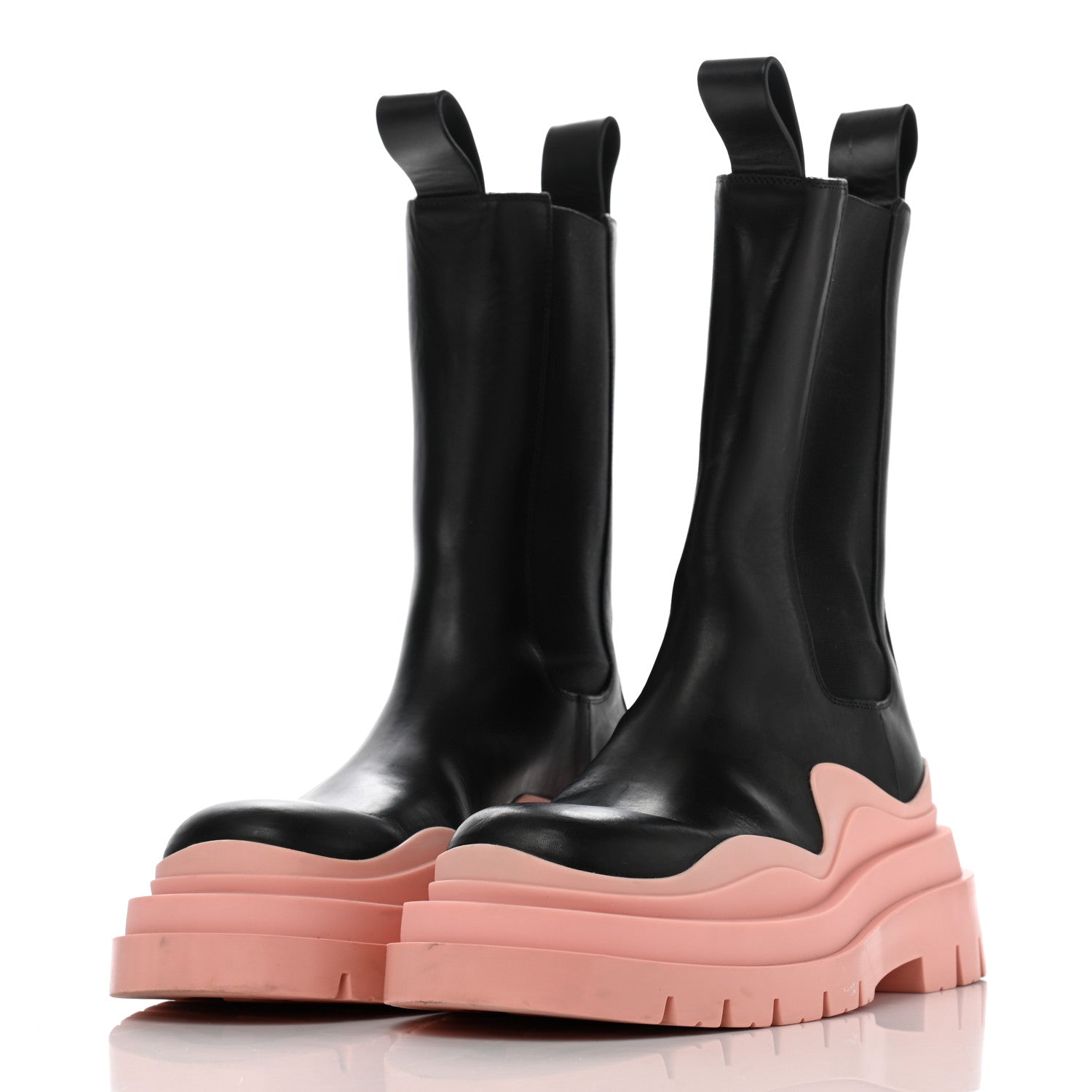 Bottega Veneta Calfskin The Tire Chelsea Boots 36 Black Peachy 3 of 16