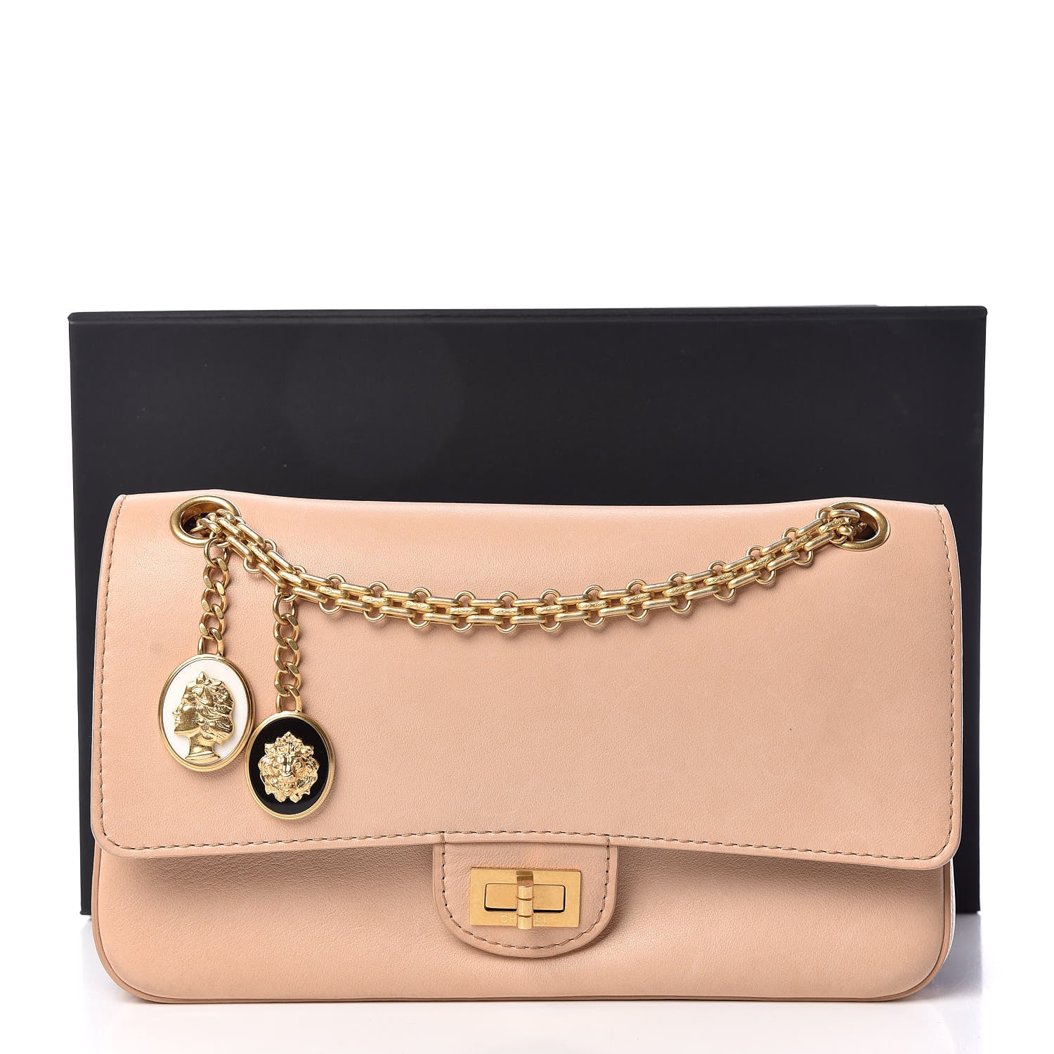 Chanel Calfskin Nude 2.55 Medals Reissue 225 Flap Beige 18 of 18