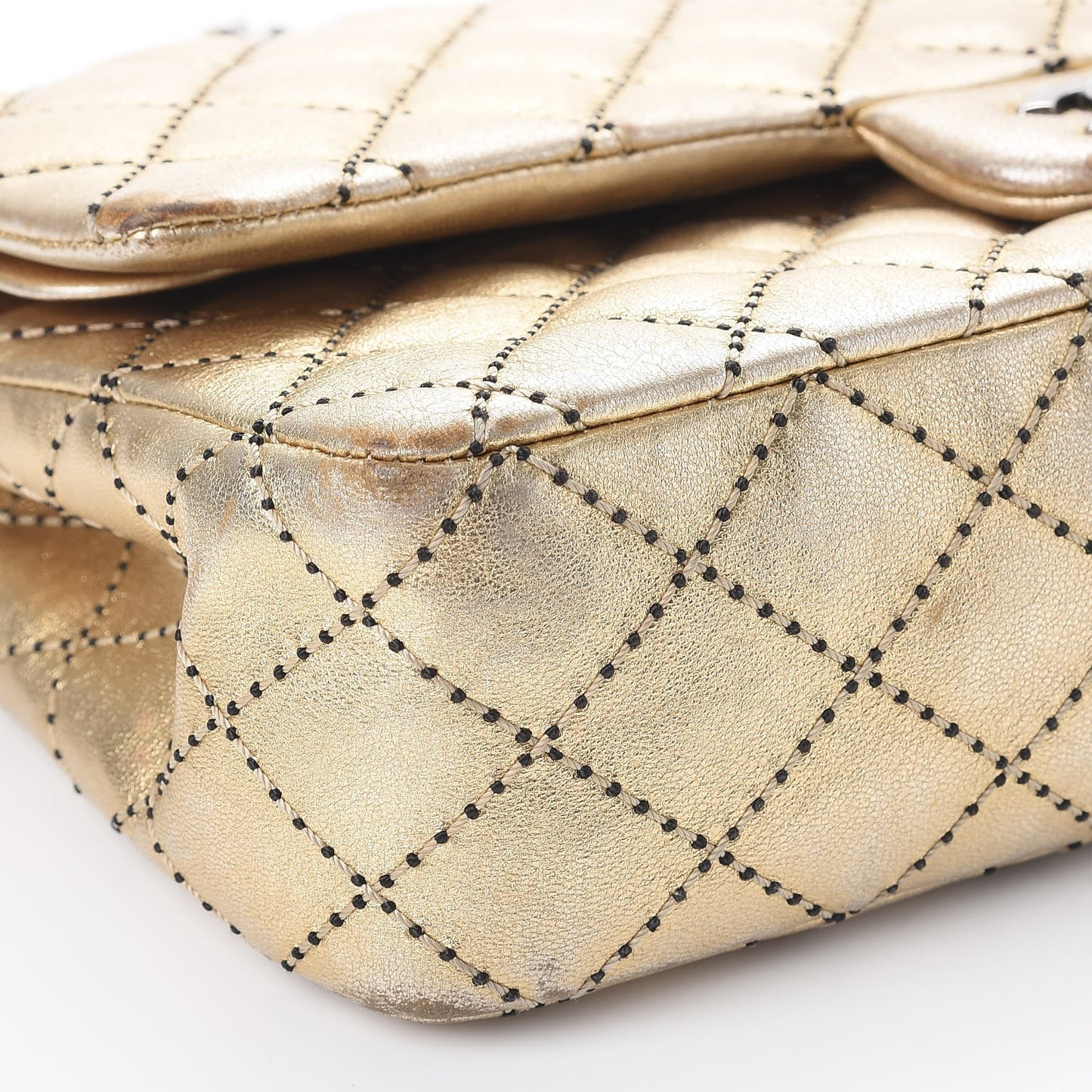 Metallic Lambskin Quilted Stitch Medium Double Flap Light Gold