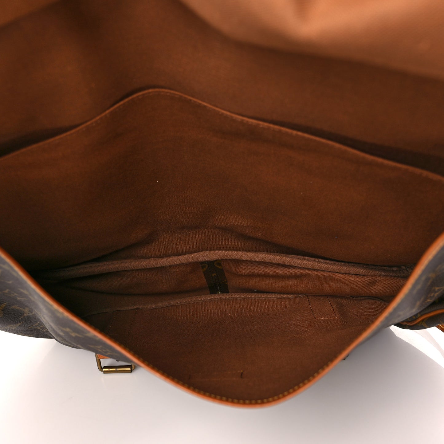 Monogram Saumur 43