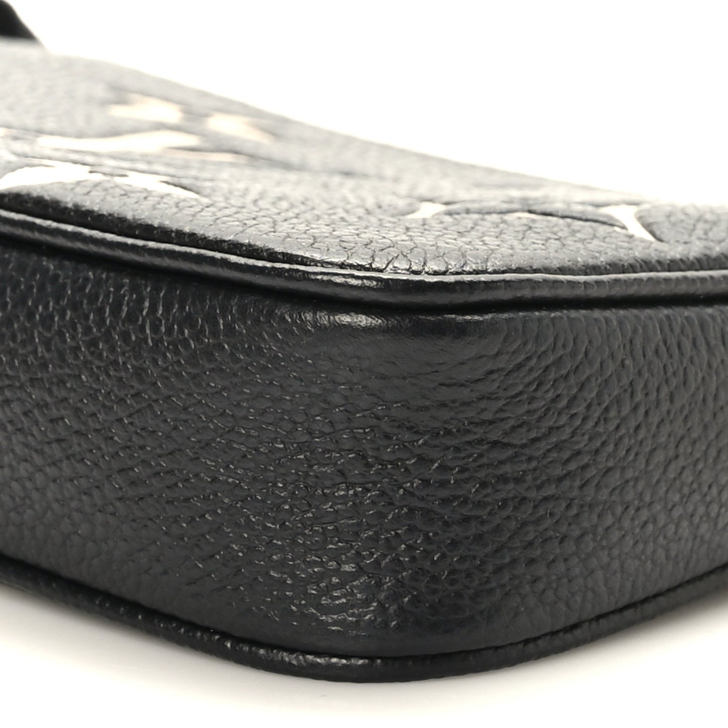 Empreinte Monogram Giant Mini Pochette Accessories Black