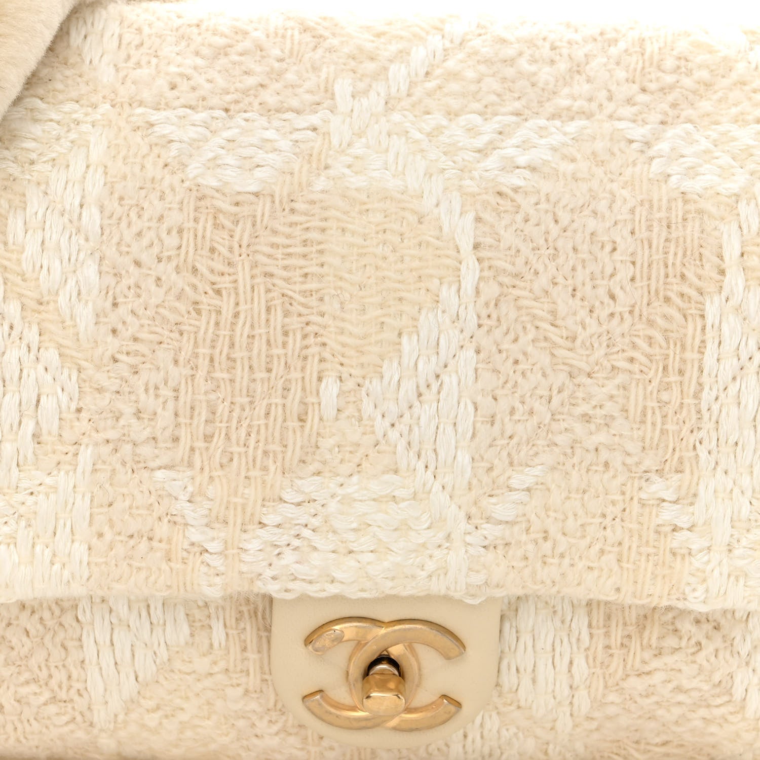 Chanel Tweed Shearling Lambskin Quilted Single Flap Muff White 9 of 11