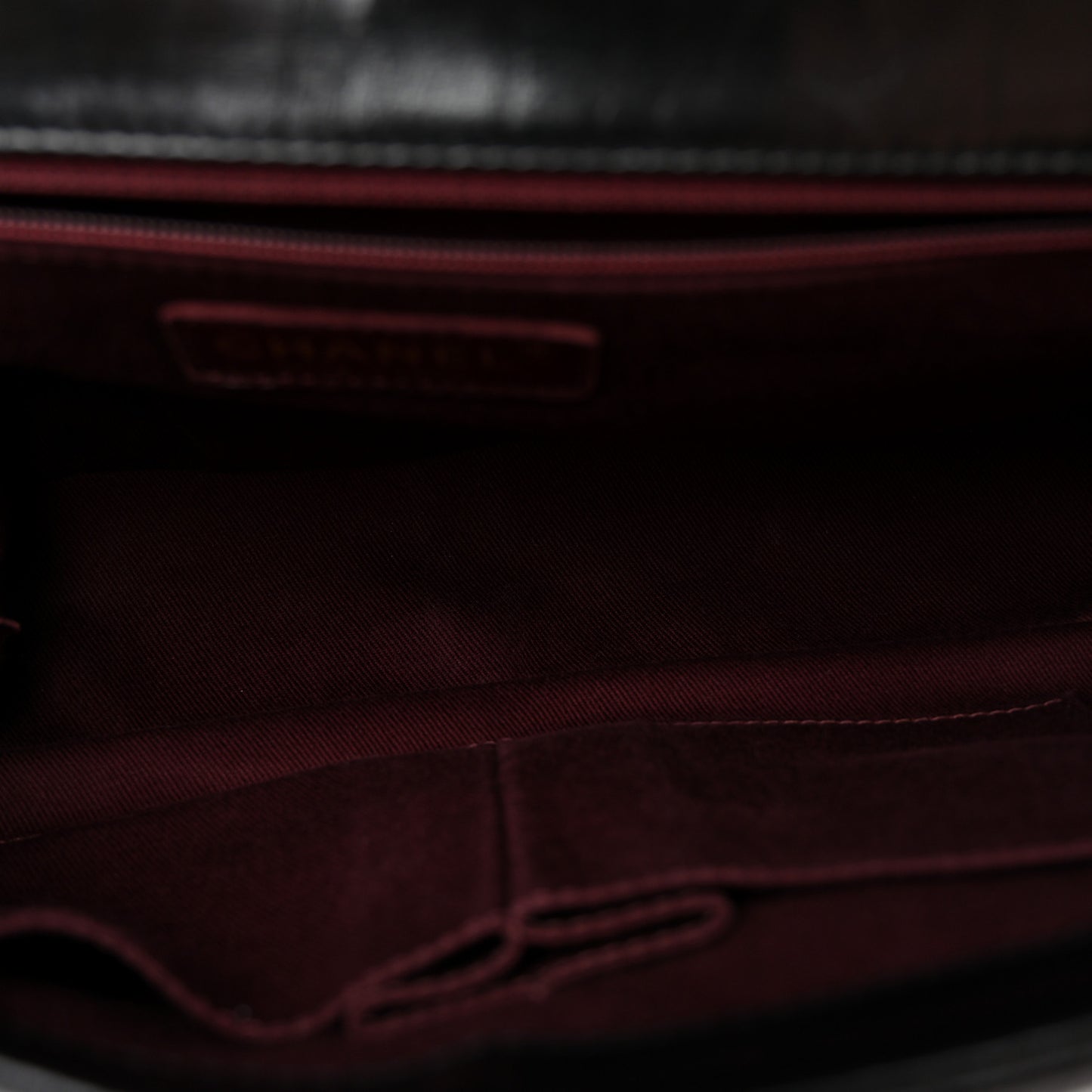 Glazed Calfskin Castle Rock Medium Flap Black