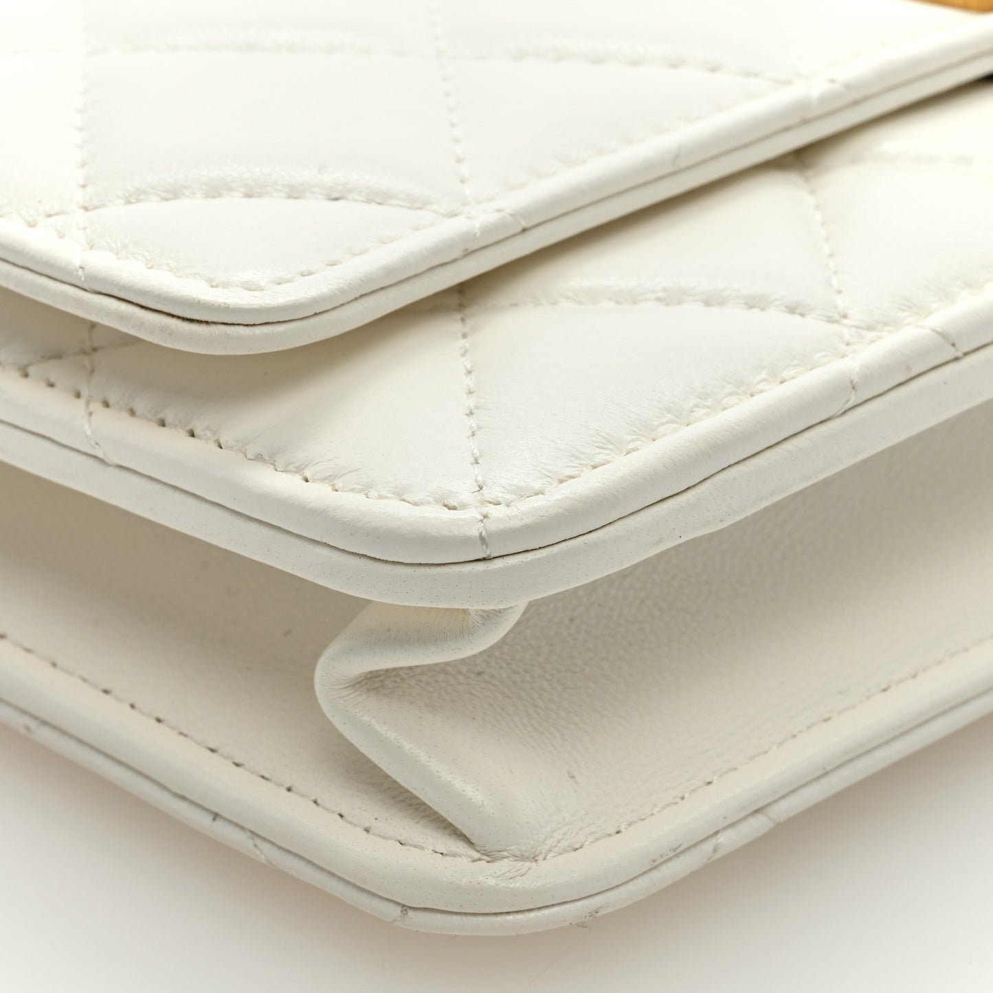 Lambskin Plexiglass Quilted Coco Love Wallet On Chain WOC White