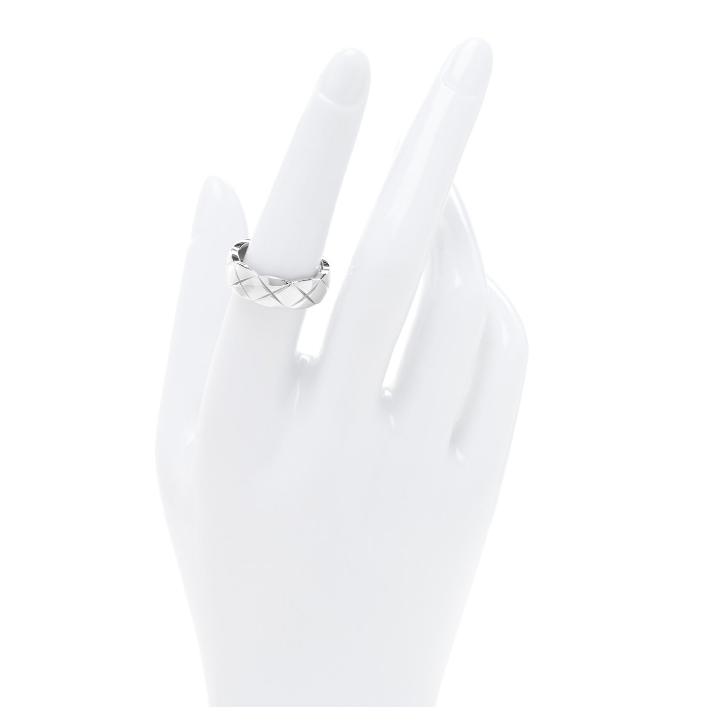 18K White Gold Small Coco Crush Ring 55 7.25