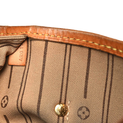 Louis Vuitton Monogram Neverfull MM 14 of 14