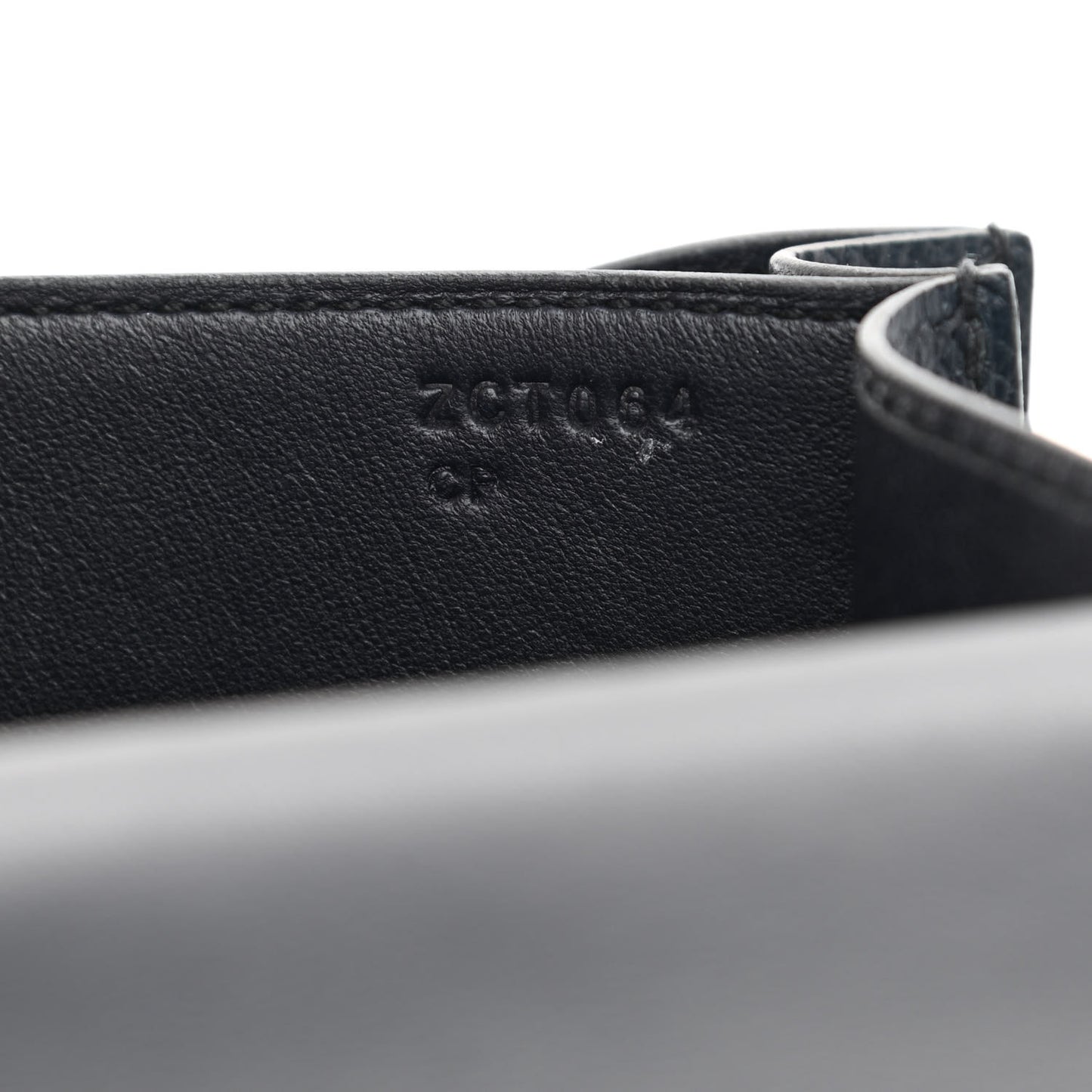 Epsom Constance 18 Bleu Indigo
