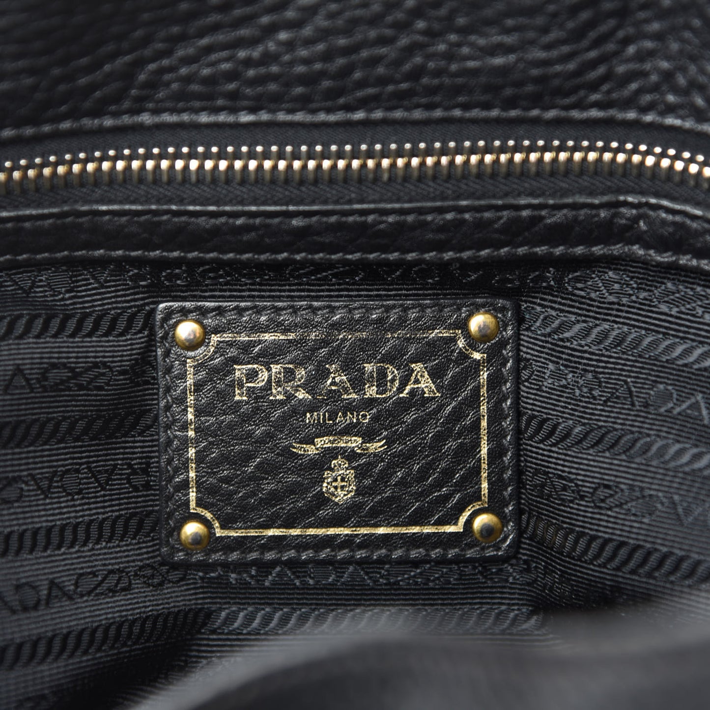 Vitello Daino Buckle Tote Black