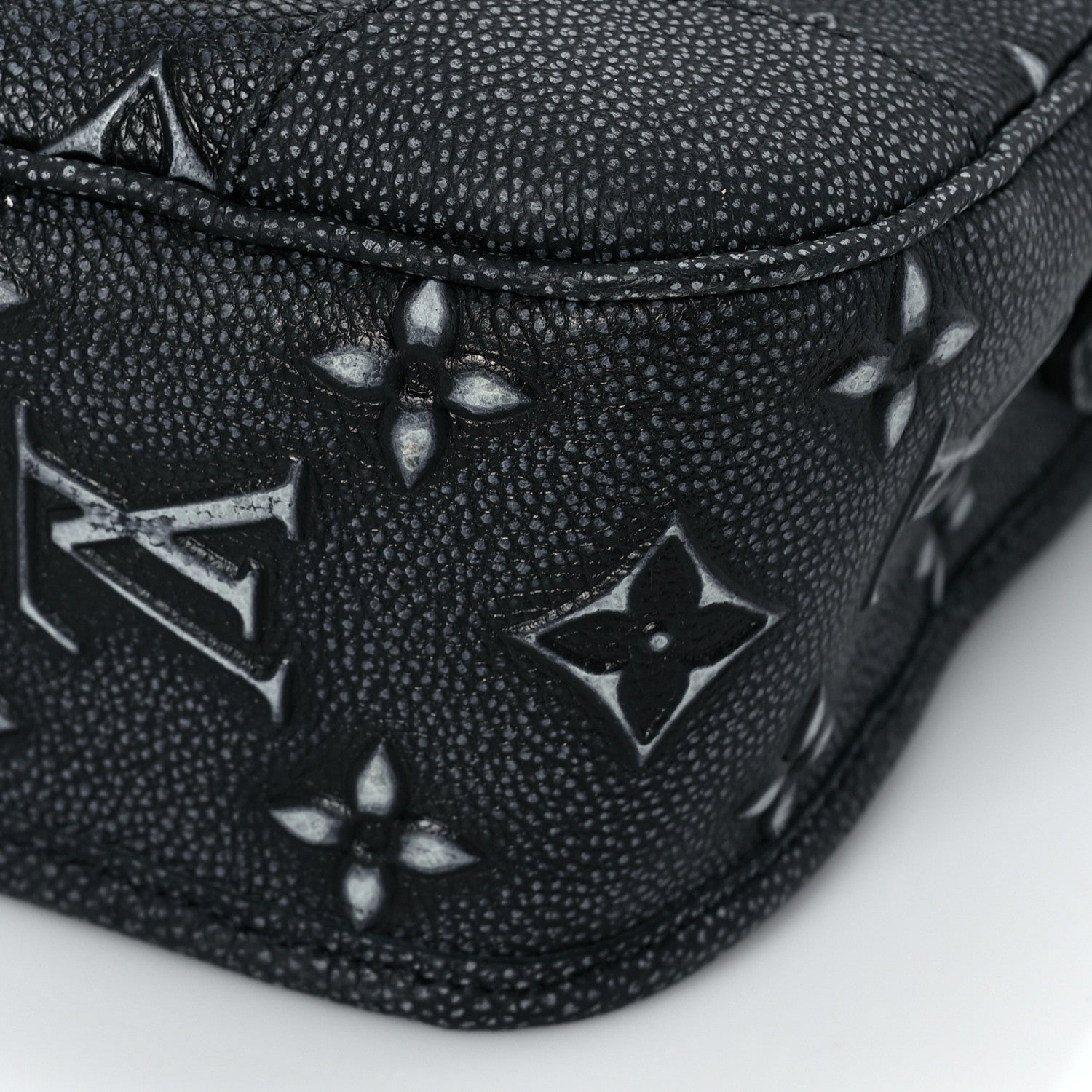 Louis Vuitton Cowhide Faded Monogram Archy Messenger MM Charcoal 7 of 7