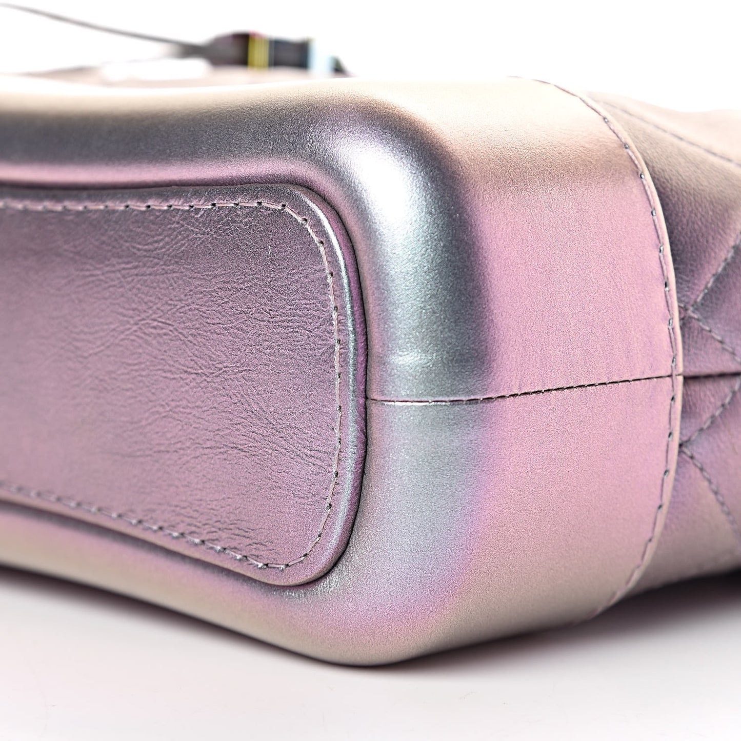 Iridescent Lambskin Calfskin Quilted Small Gabrielle Hobo Light Purple