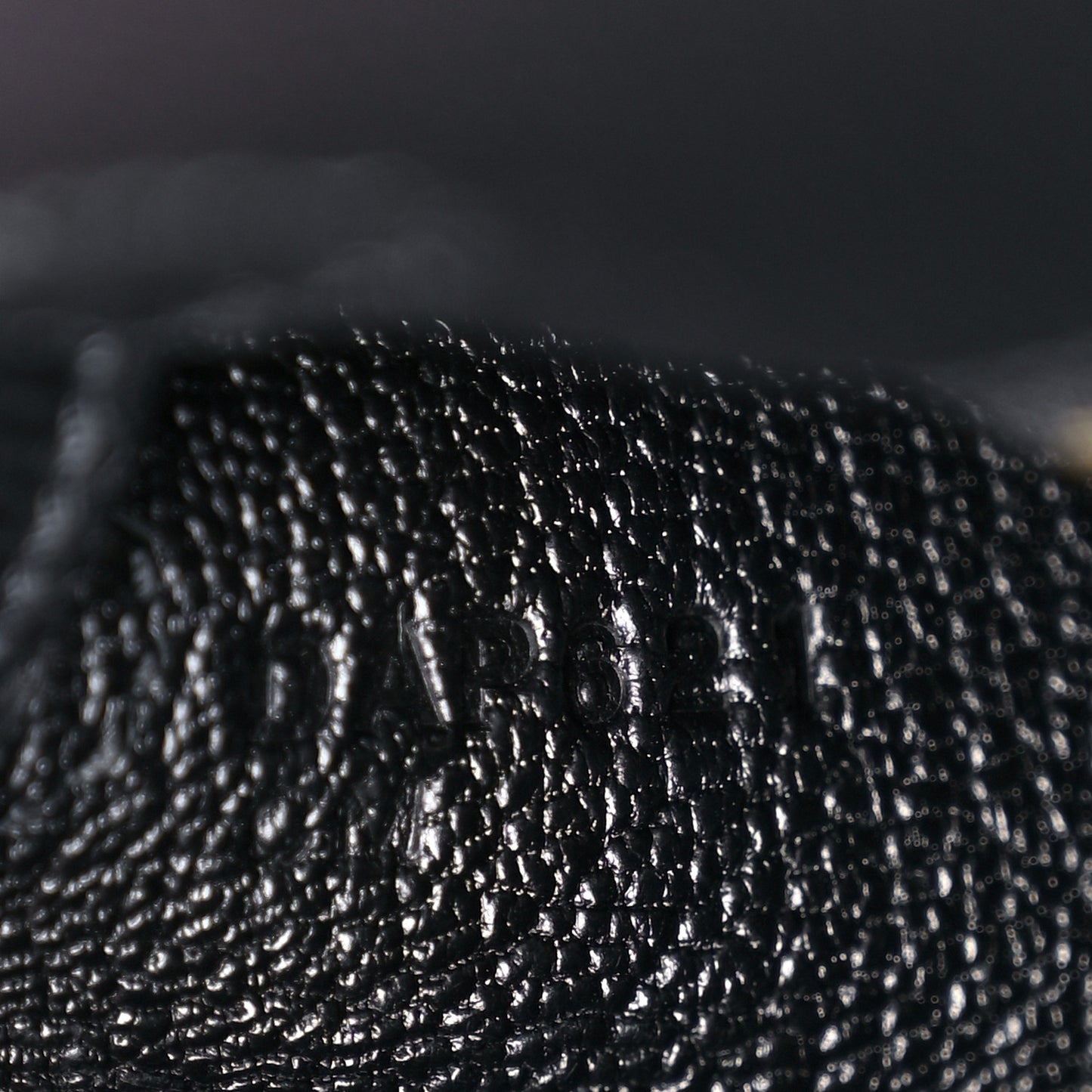 Epsom Kelly Sellier 25 Black