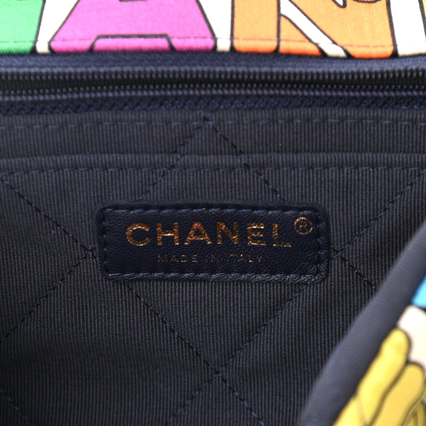 Printed Silk CC Small Single Flap Multicolor
