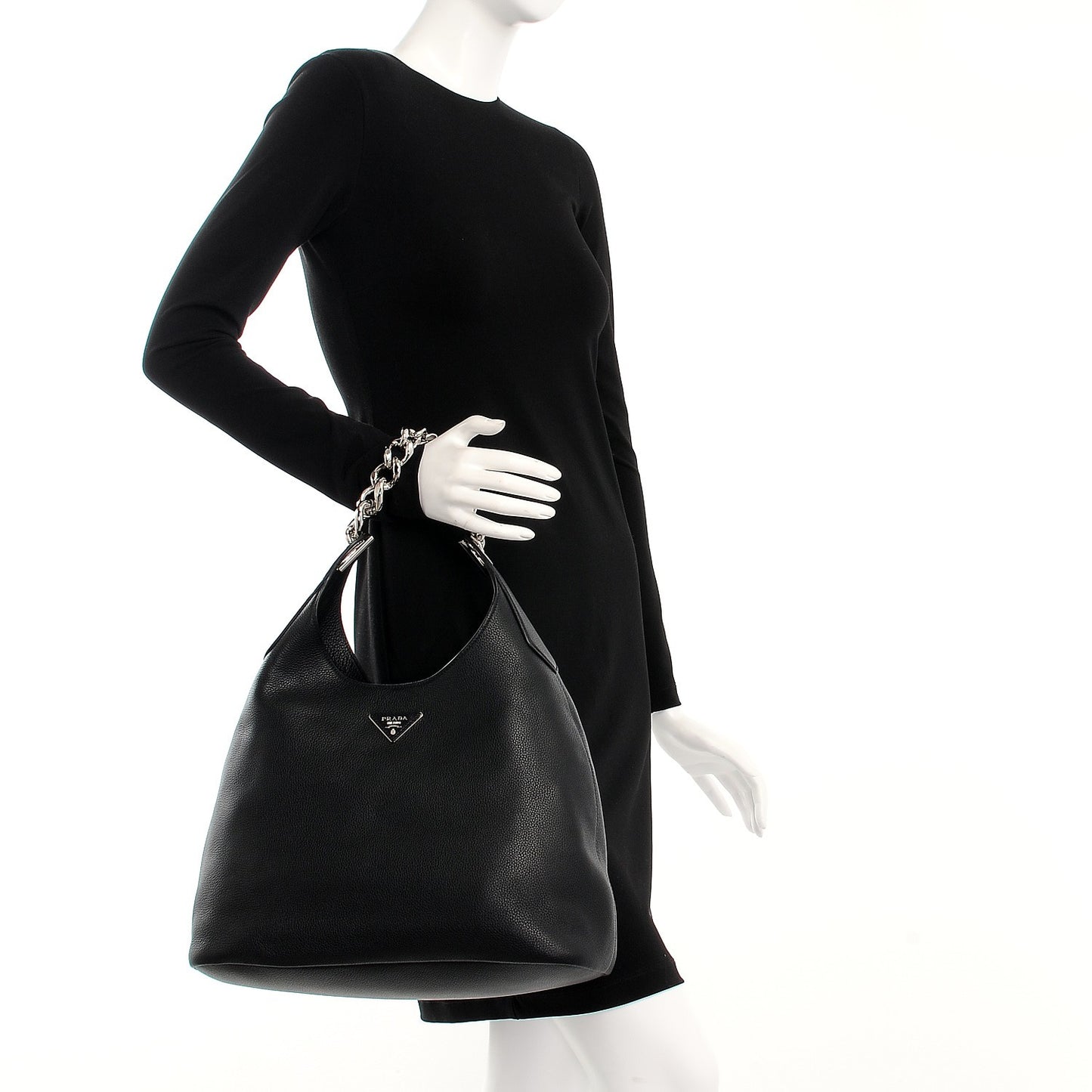 Vitello Daino Chain Hobo Nero Black
