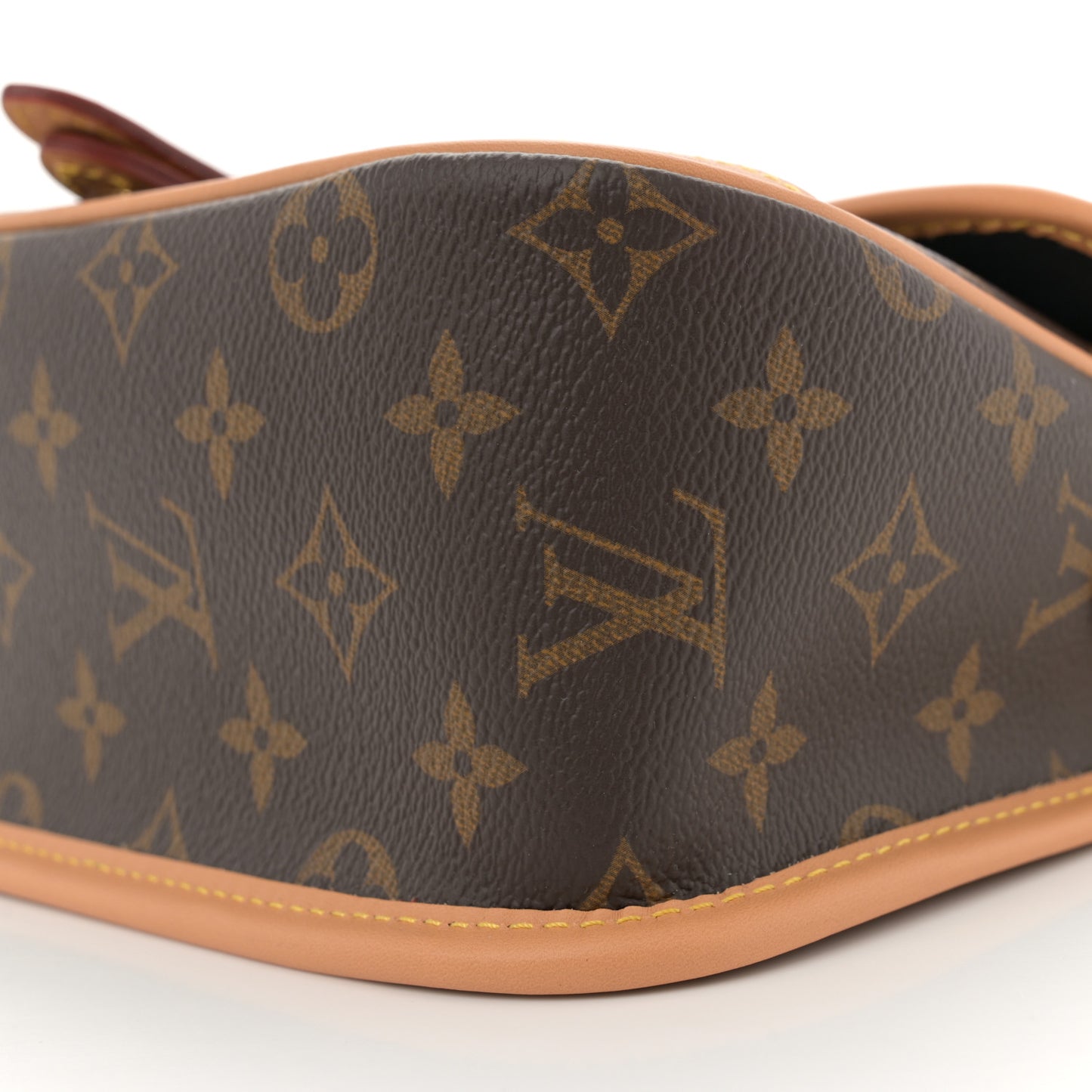 Monogram Diane Black