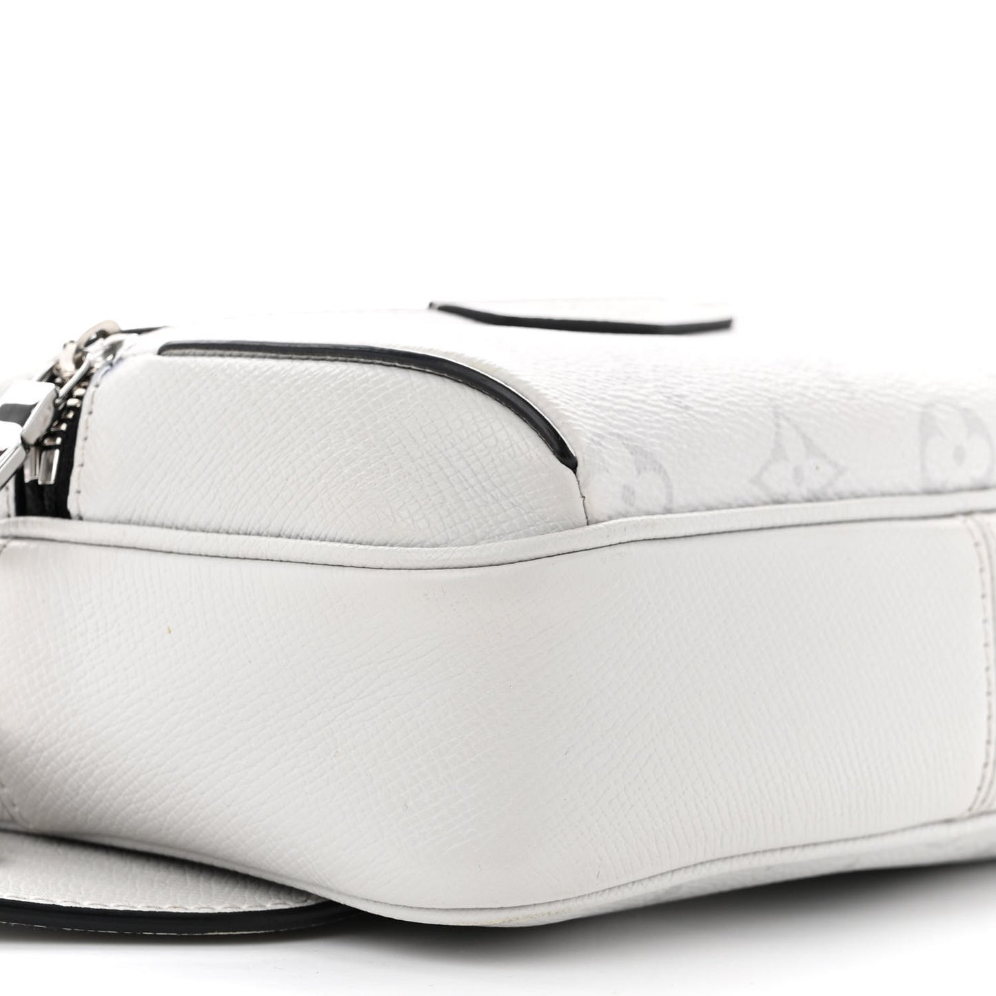 Taiga Monogram Outdoor Bumbag White