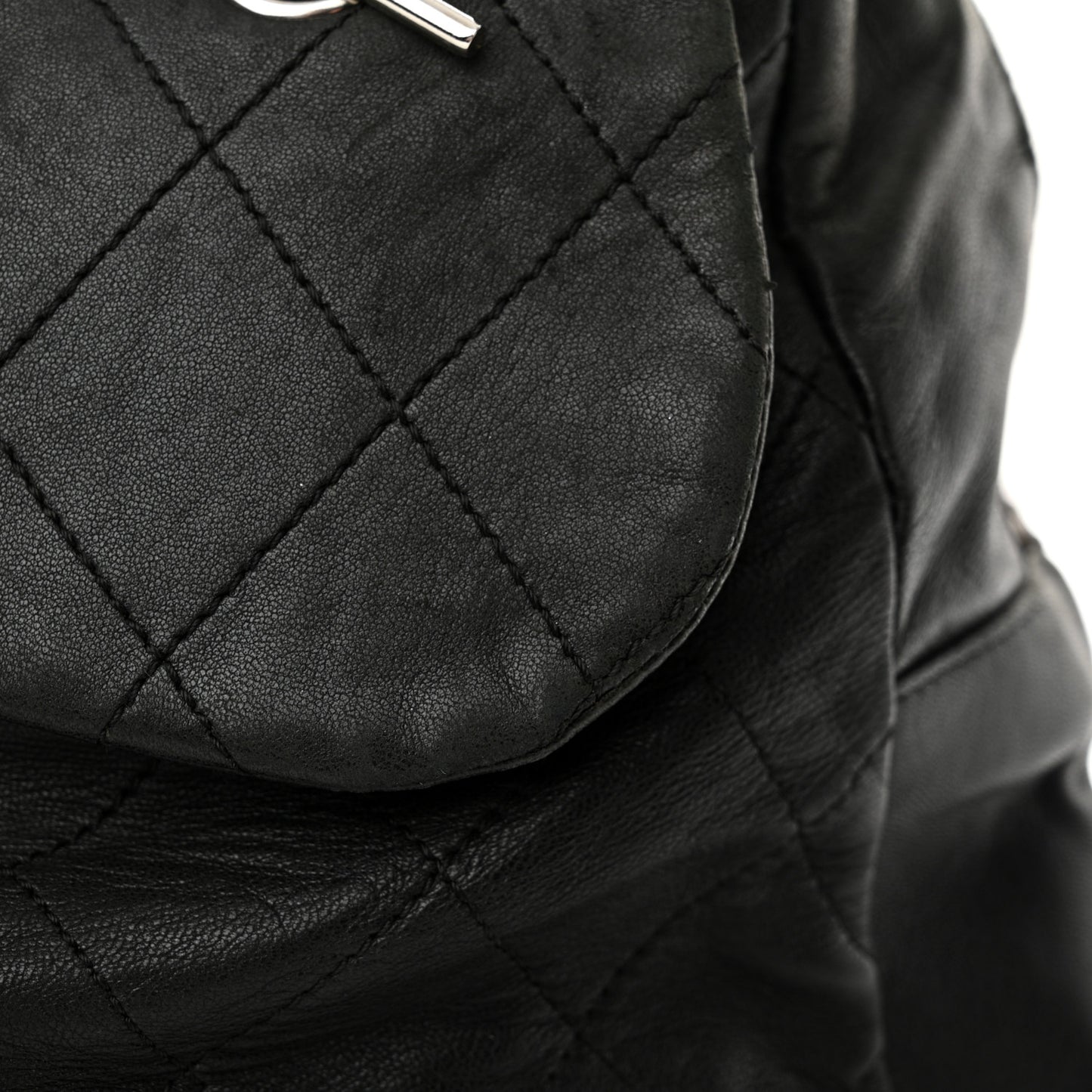 Lambskin Quilted Large Chain Around Tote Black