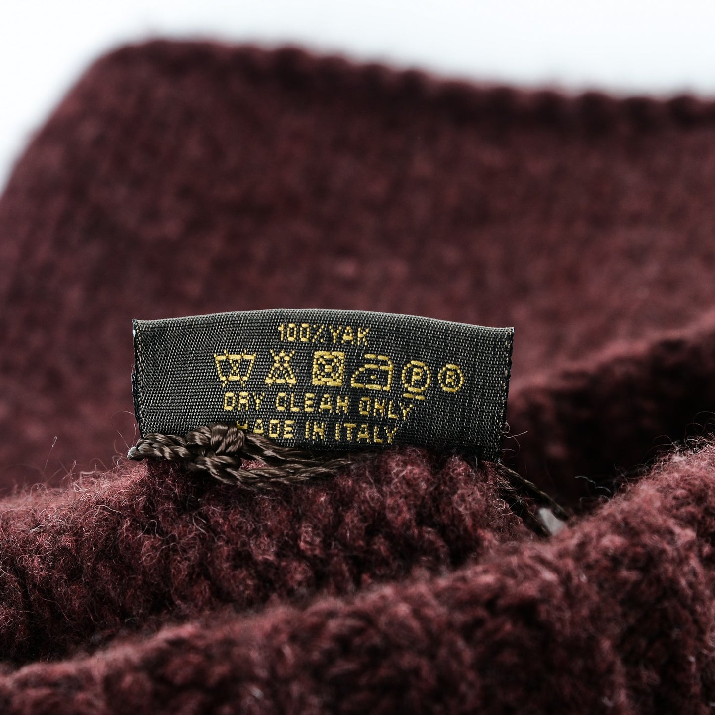 Yak Chapman Eyeball Bonnet Beanie Hat Bordeaux