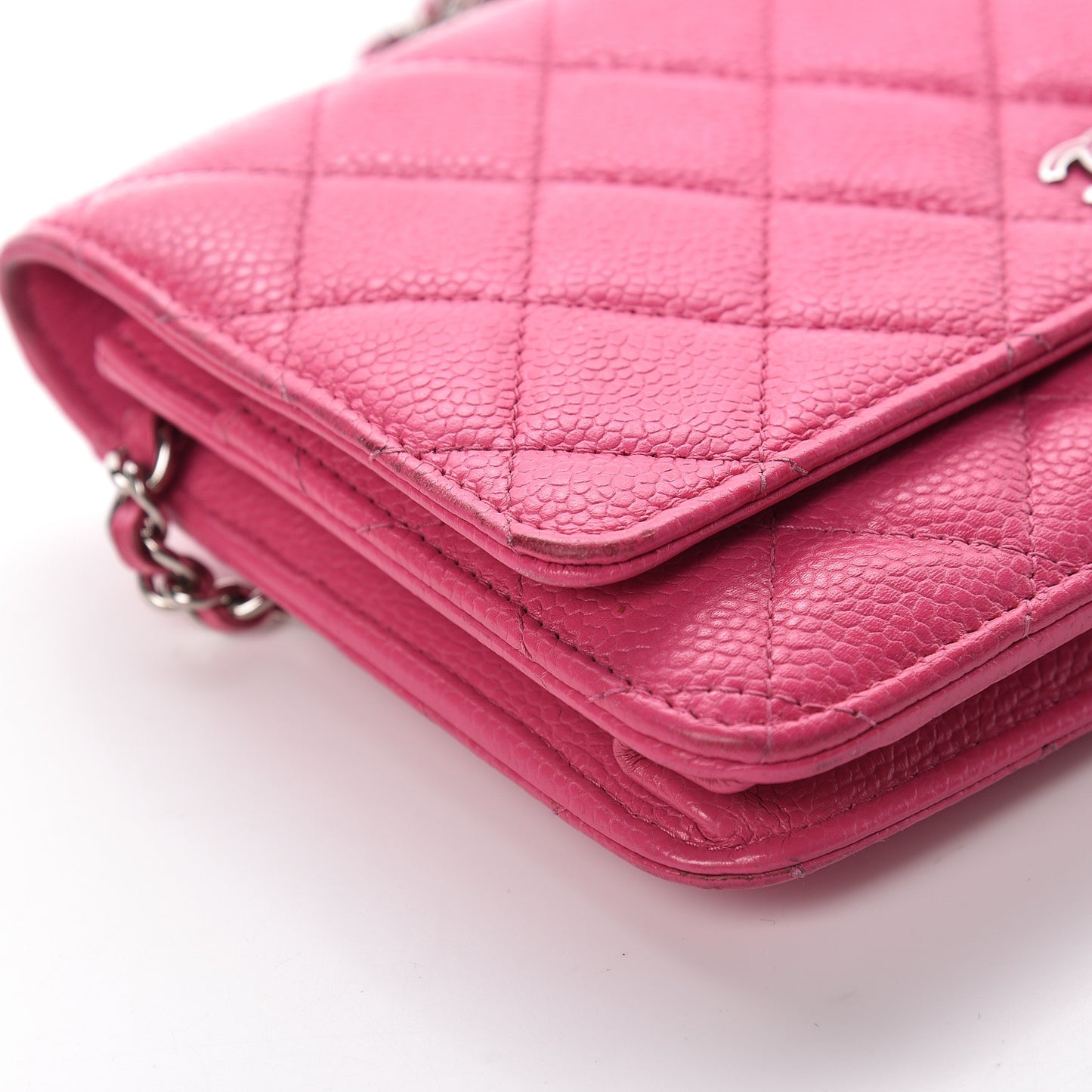 Caviar Quilted Wallet on Chain WOC Pink
