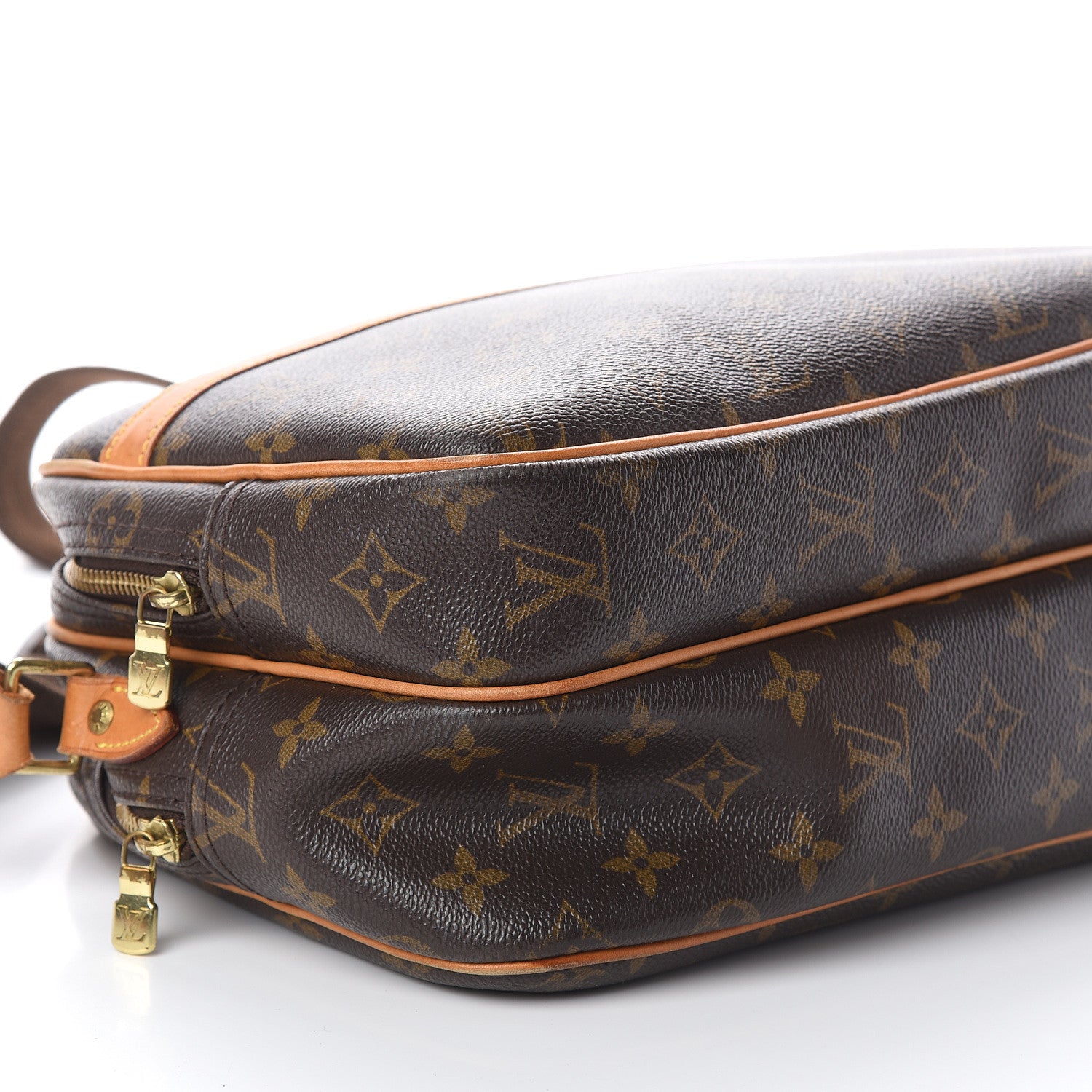 Louis Vuitton Monogram Reporter PM 7 of 8