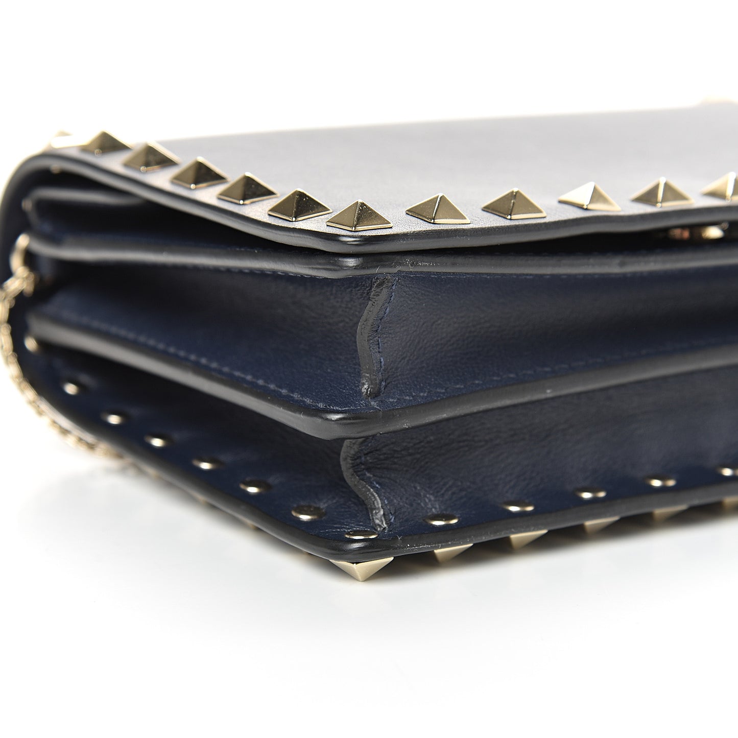 Vitello Rockstud Wallet on Chain Navy