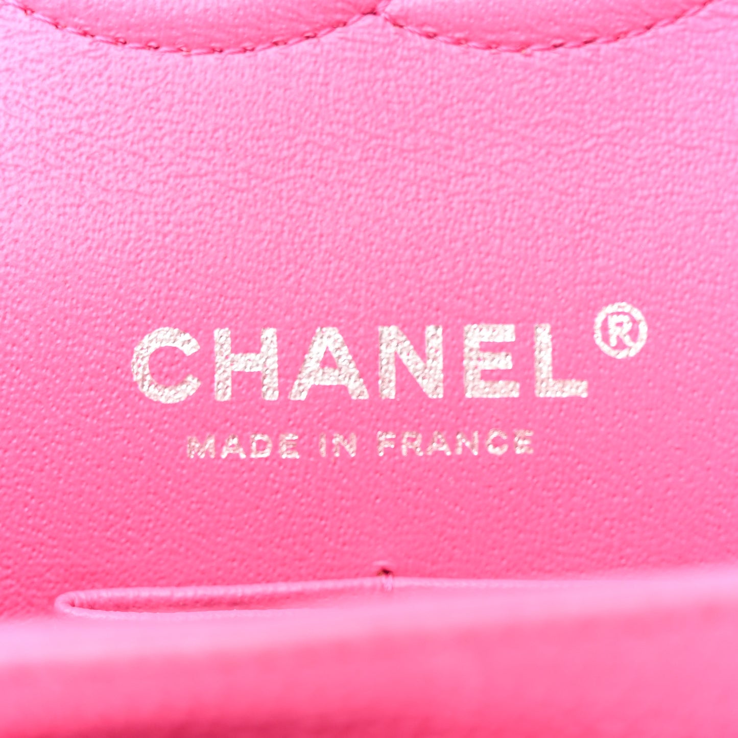 Iridescent Caviar Quilted Medium Double Flap Pink