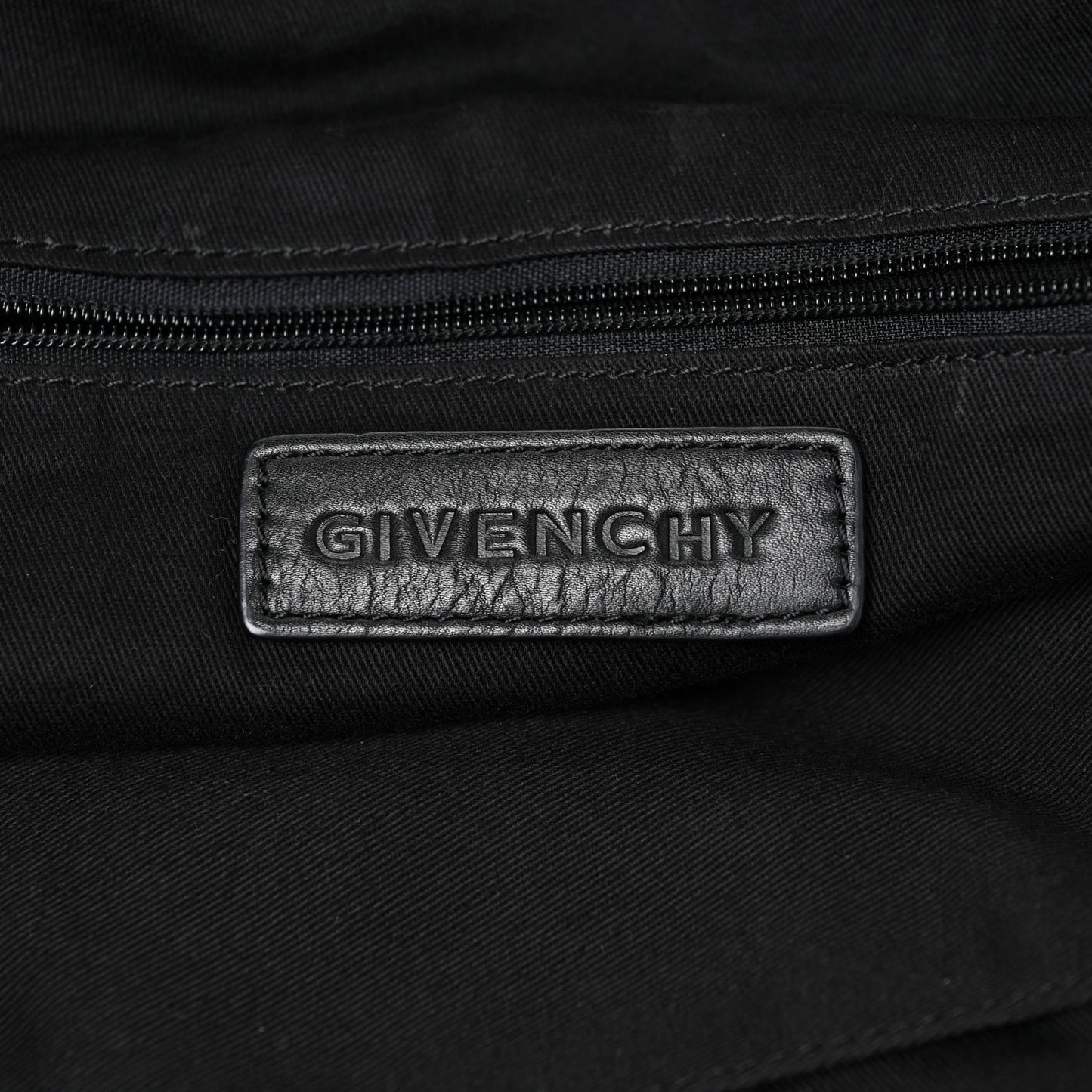 Lambskin Medium Nightingale Black