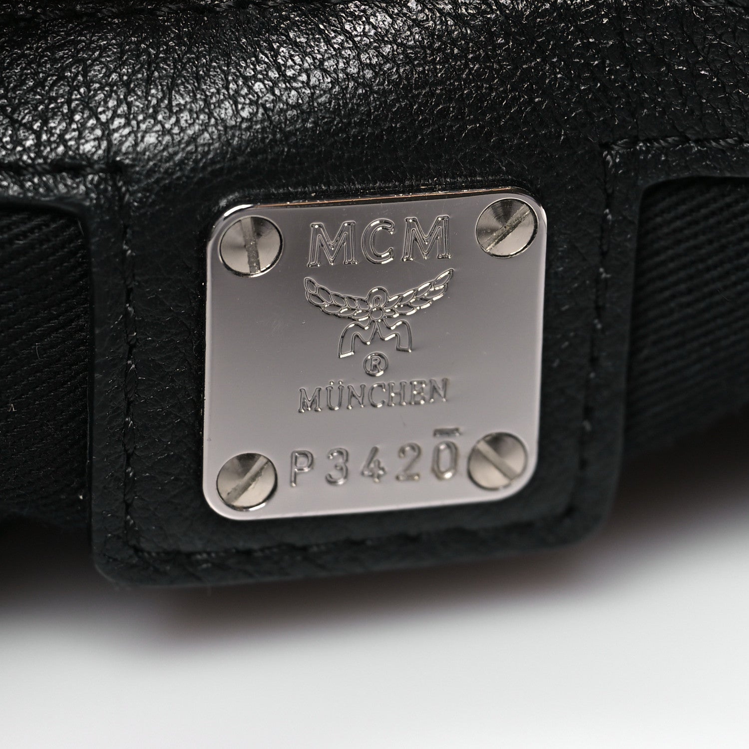 MCM Calfskin Ottomar Large Klara Hobo Black 6 of 14