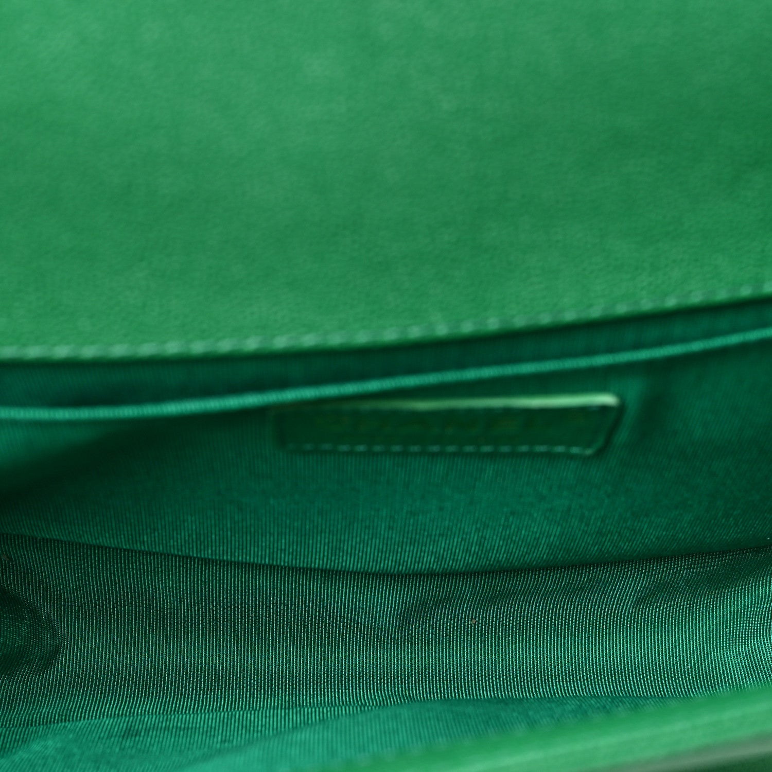 Chanel Caviar Quilted Medium Boy Flap Green 5 of 9