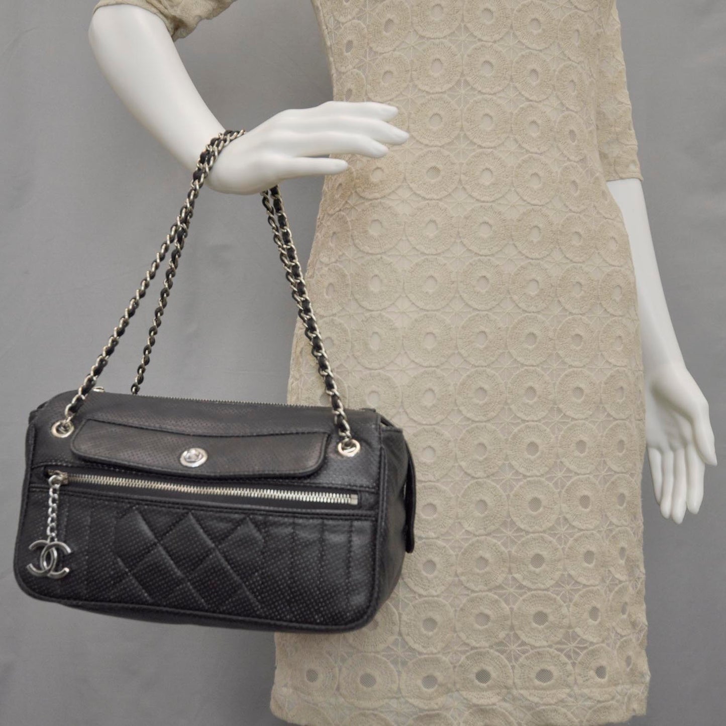 Calfskin Perforated 50's Tote Black