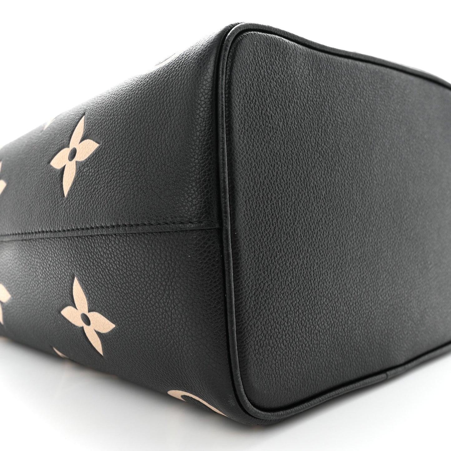 Empreinte Monogram Giant Neonoe MM Black Beige