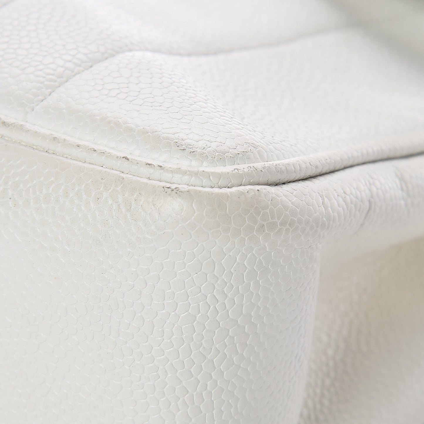 Caviar Vertical Quilted Jumbo Single Flap White