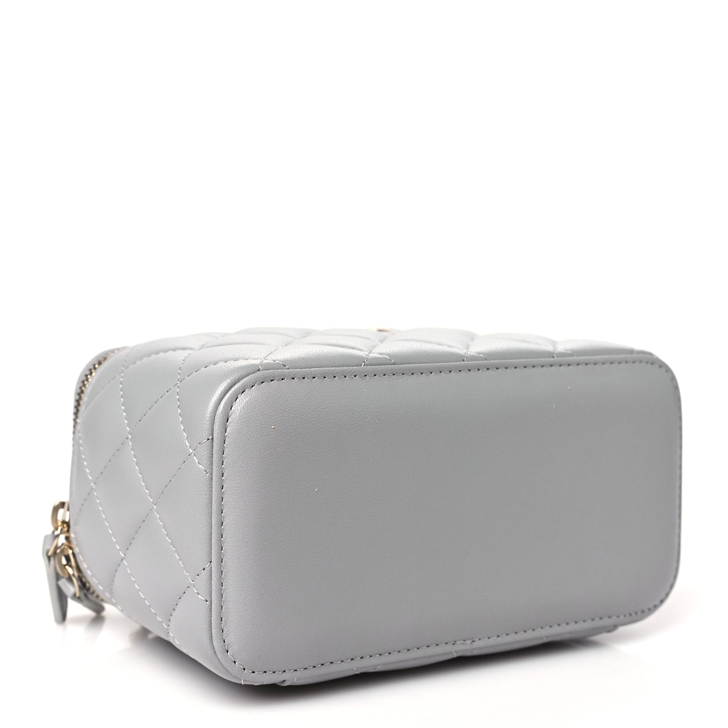 Lambskin Quilted Small Pearl Crush Vanity Case With Chain Grey