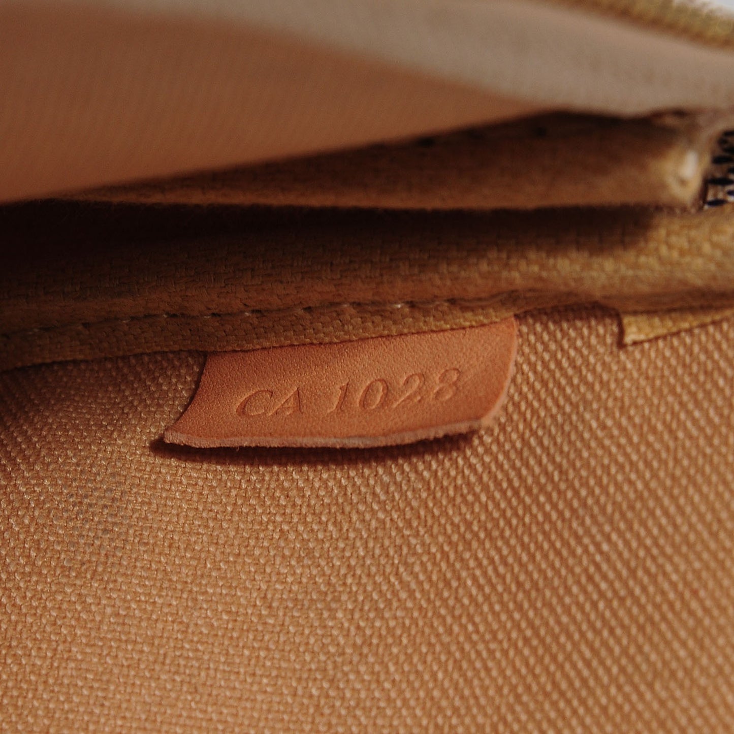 Damier Azur Pochette Accessories