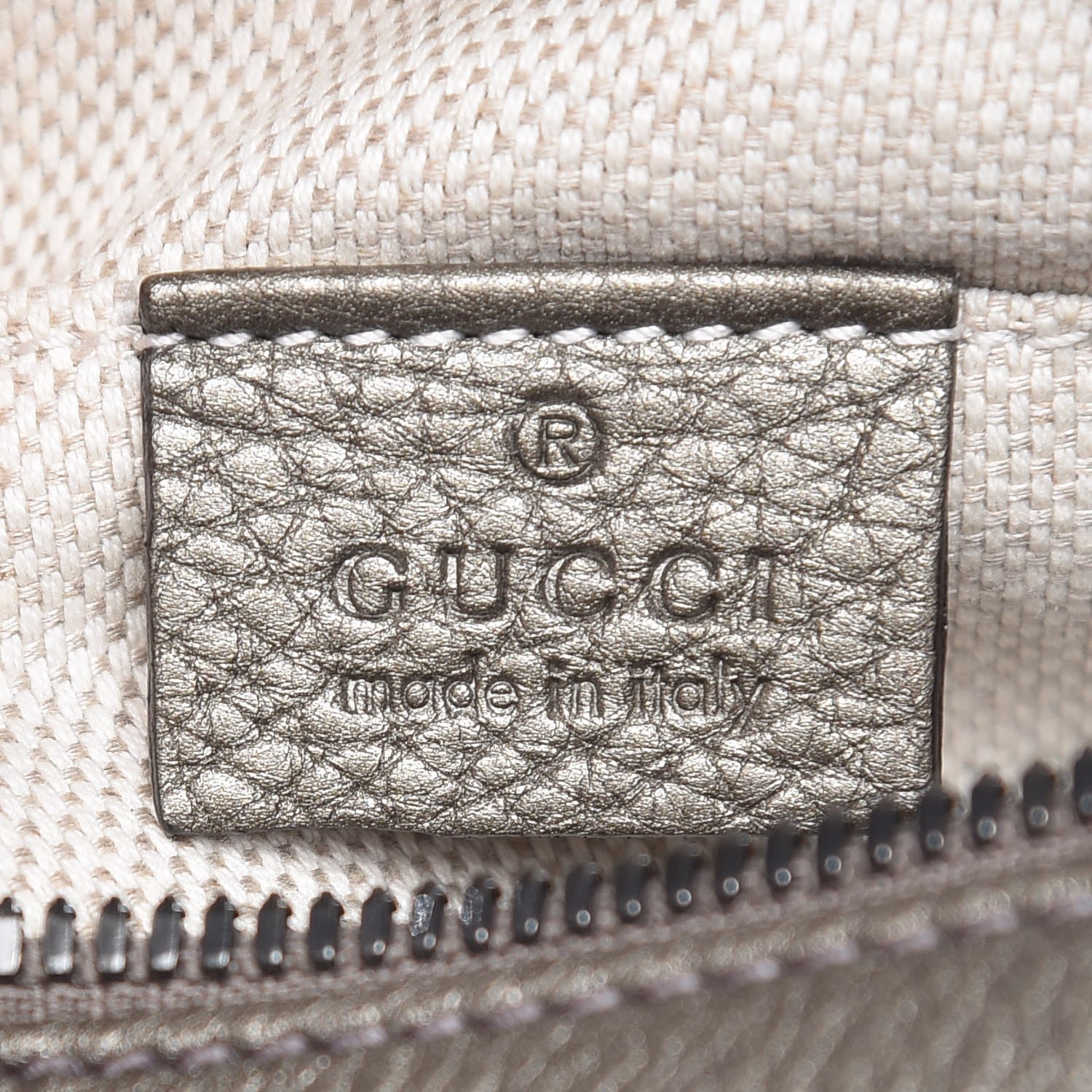 Gucci Metallic Pebbled Calfskin Small Soho Disco Bag Sasso 6 of 7