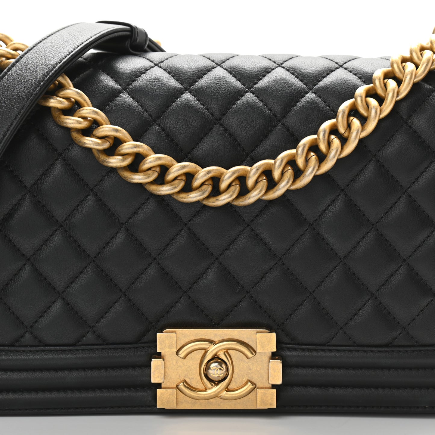 Calfskin Quilted Medium Boy Flap Black