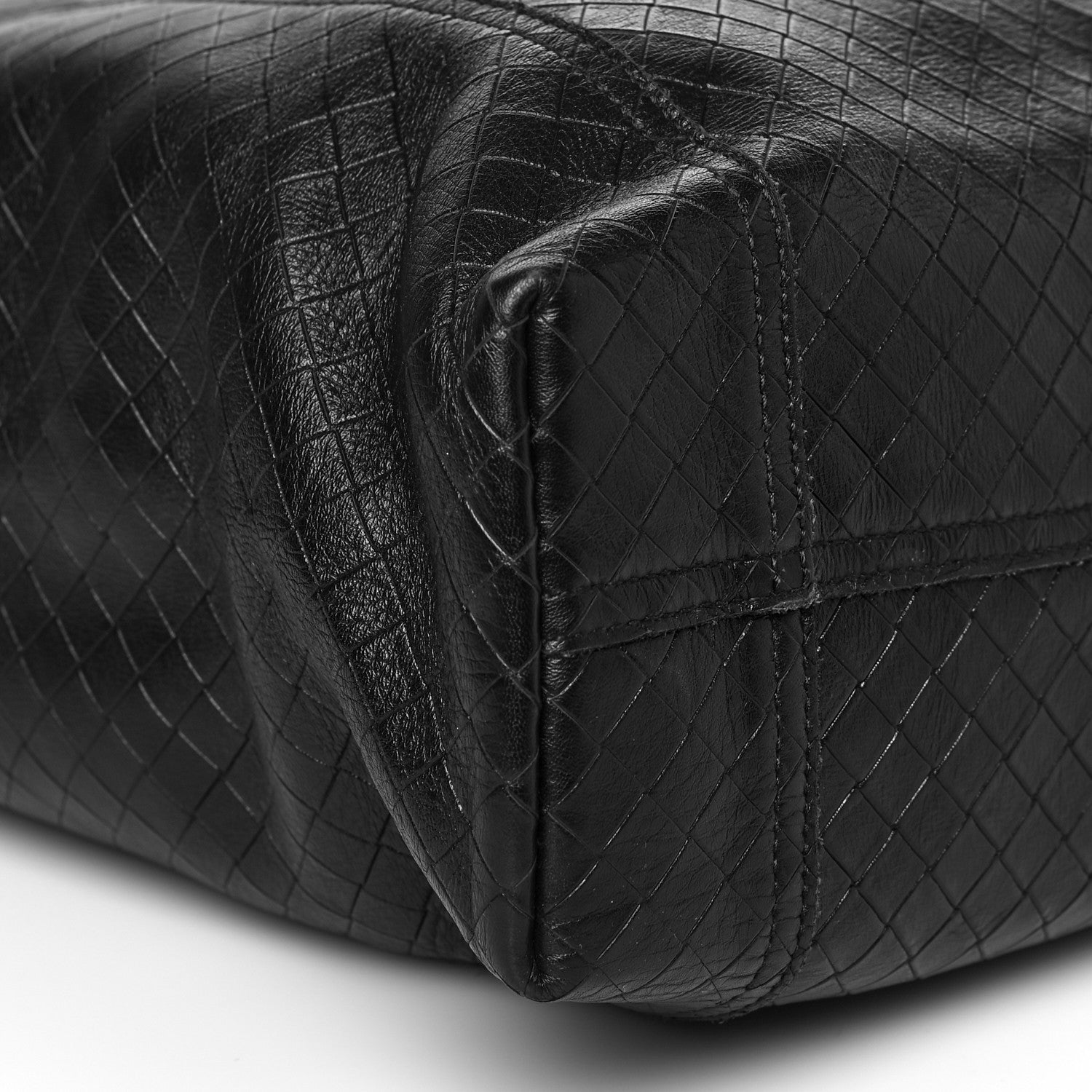 Bottega Veneta Calfskin Intrecciomirage Antique Tote Black 8 of 9