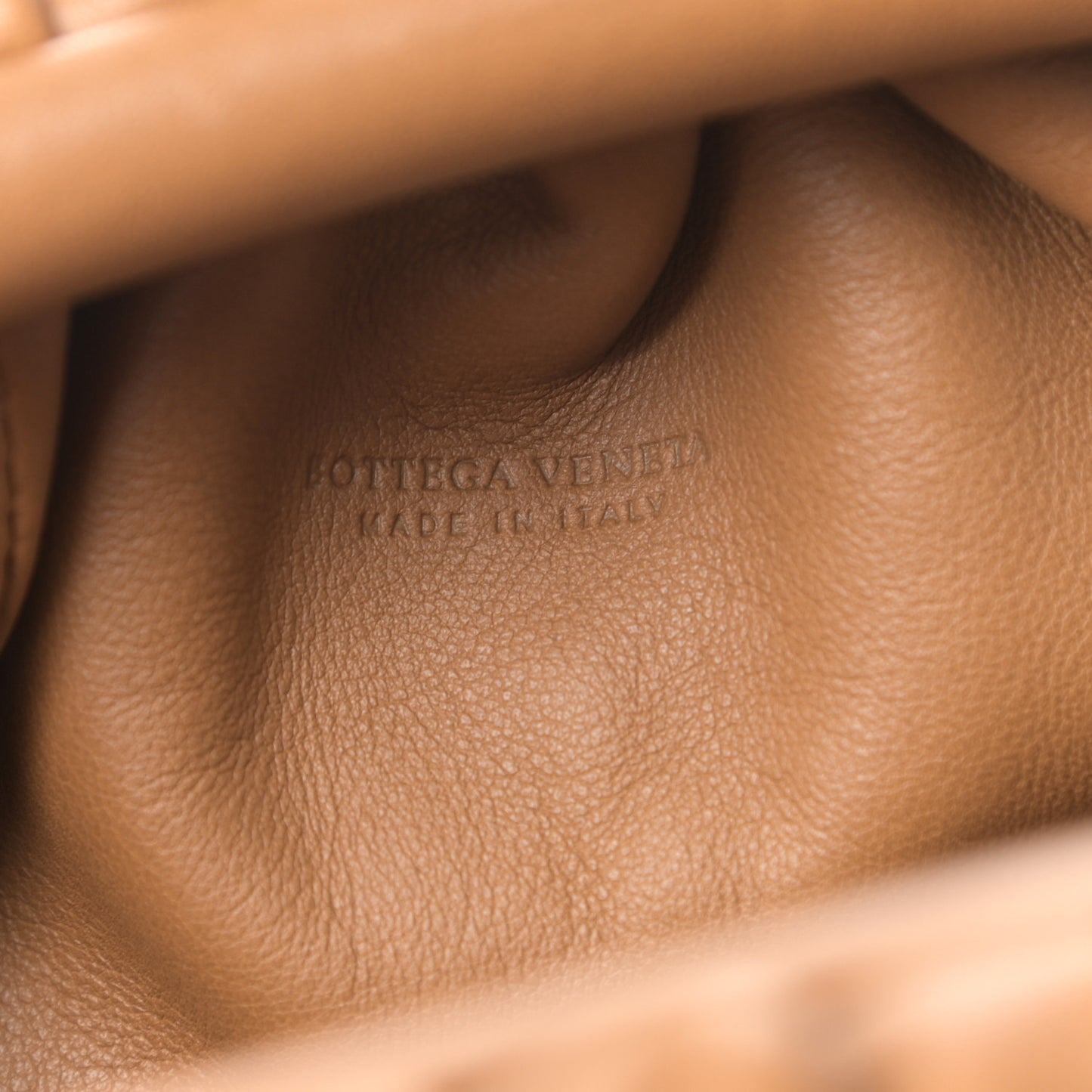 Butter Calfskin The Mini Pouch Cammello