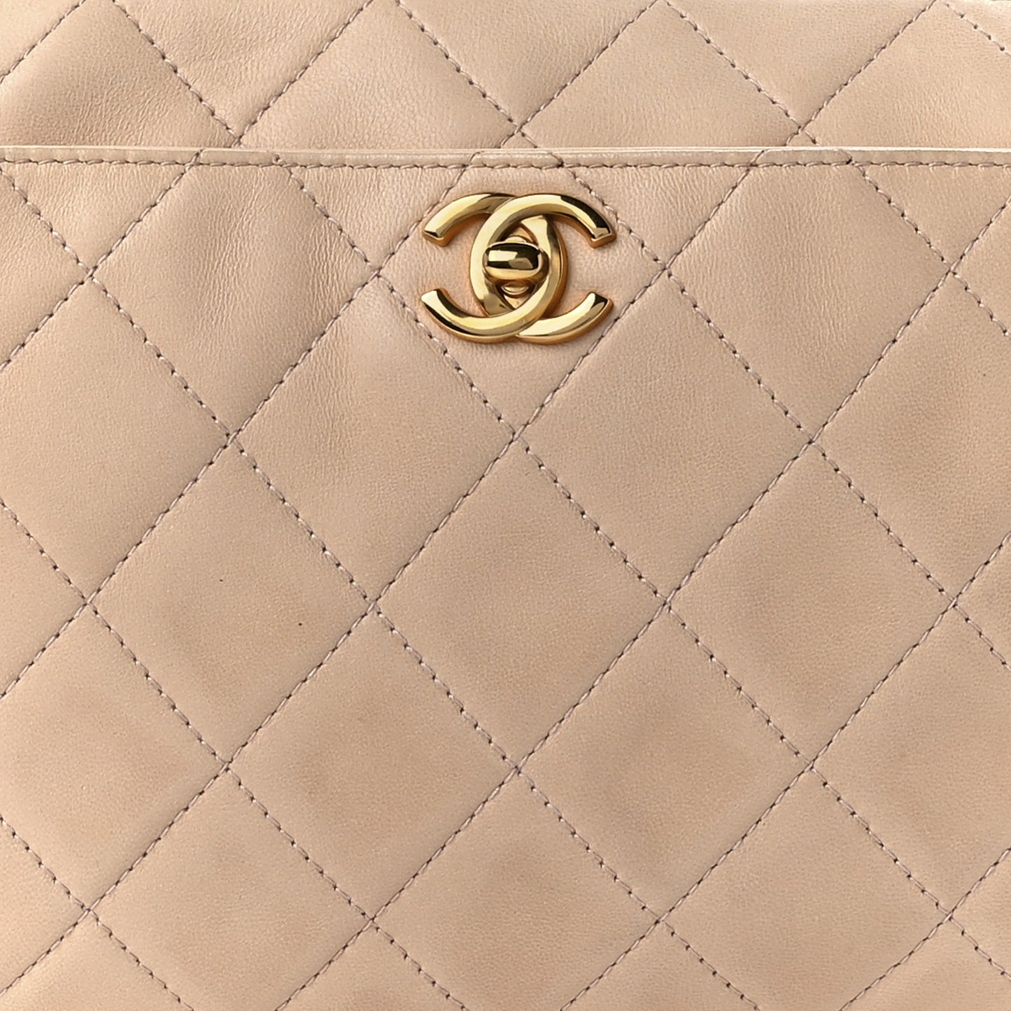 Lambskin Quilted Shoulder Bag Beige