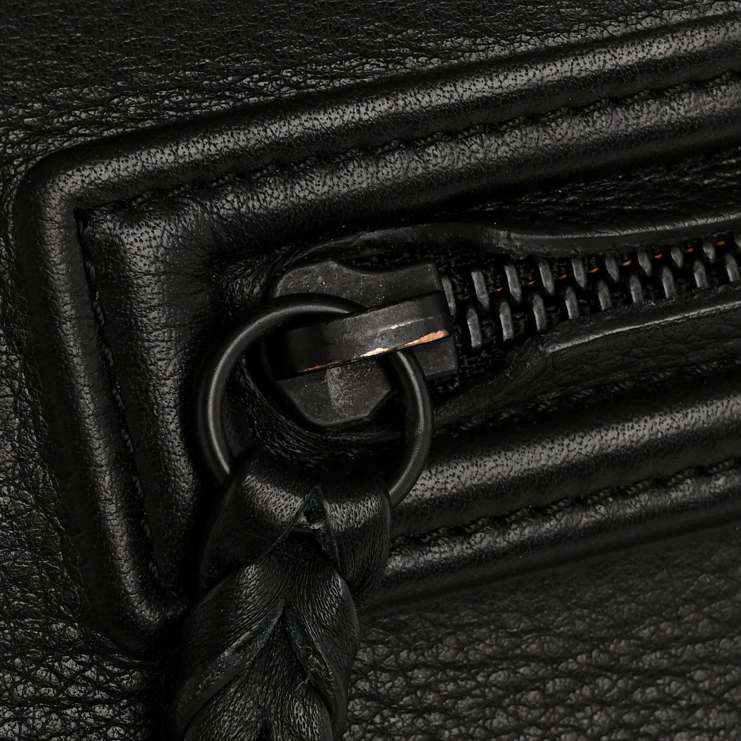 Grained Calfskin Medium Phantom Luggage Black