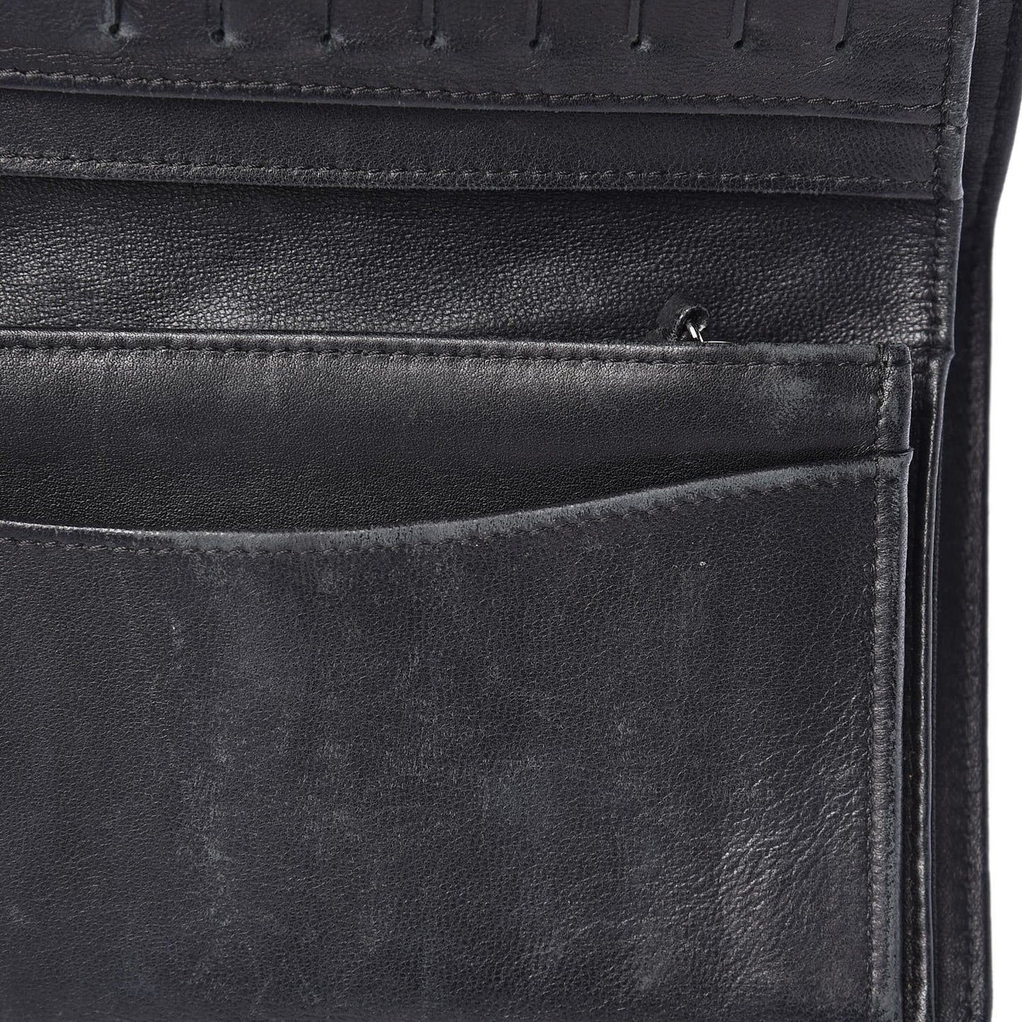 Lambskin Quilted Yen Wallet Black