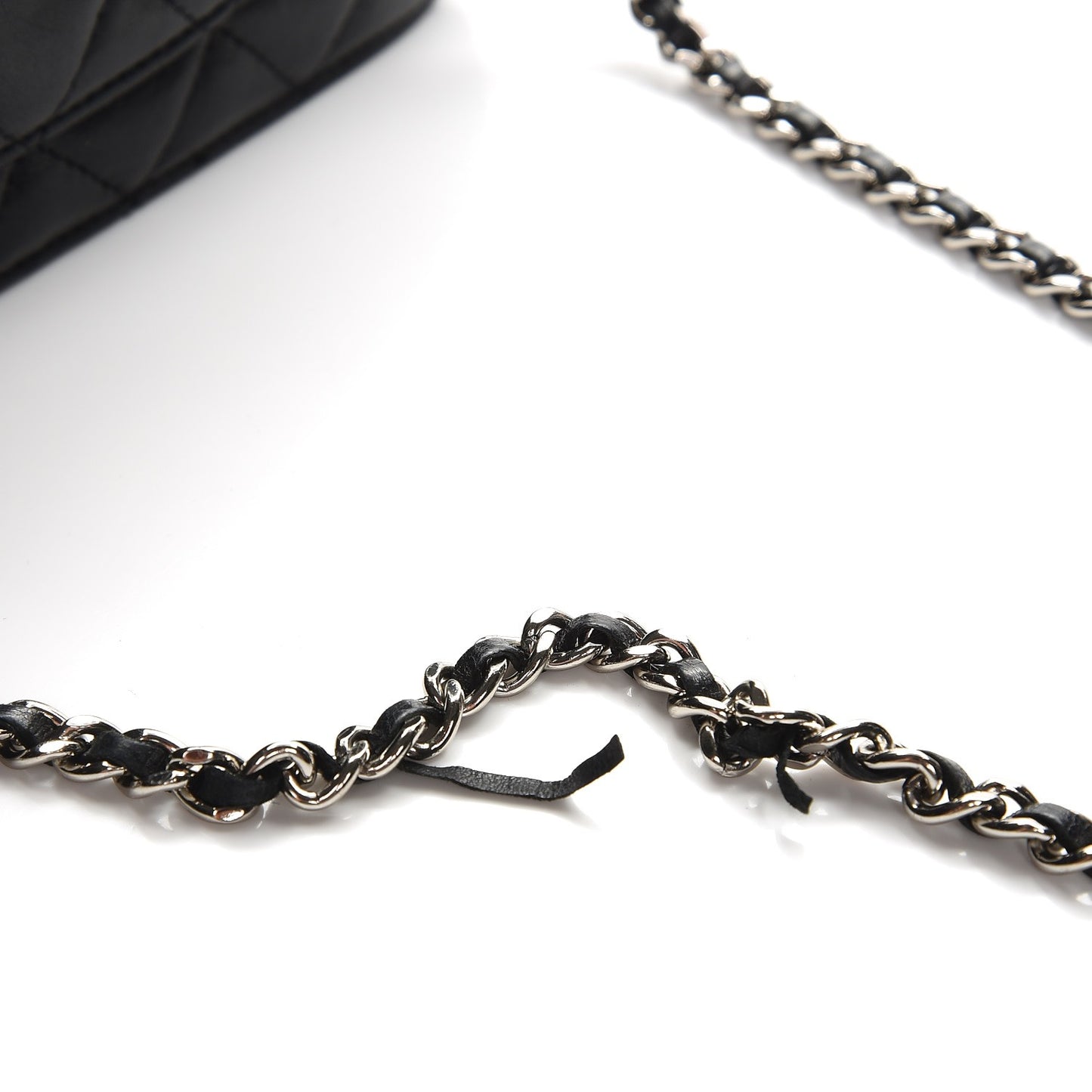 Lambskin Quilted Wallet On Chain WOC Black