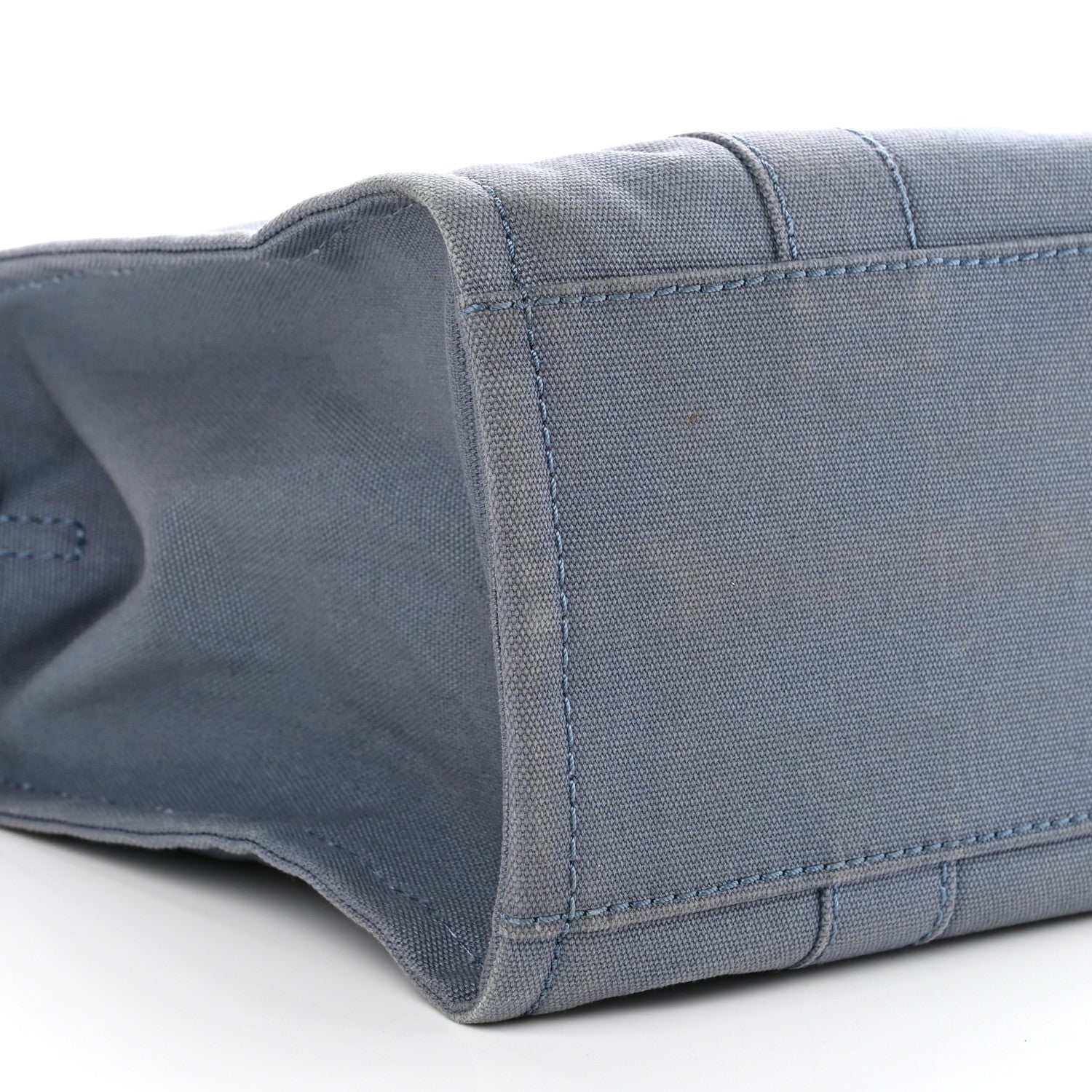 Marc Jacobs Cotton Canvas Medium The Traveler Tote Bag Blue Shadow 6 of 10