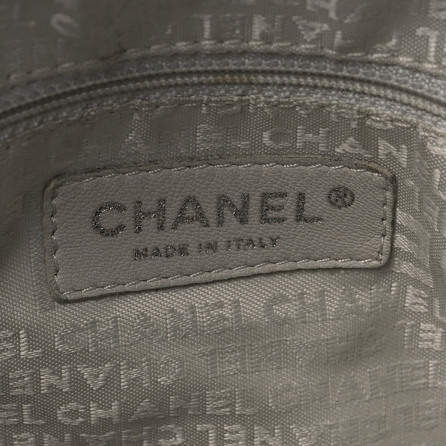 Chanel Lambskin Contrast Stitch Large Drawstring Tote Black 6 of 7