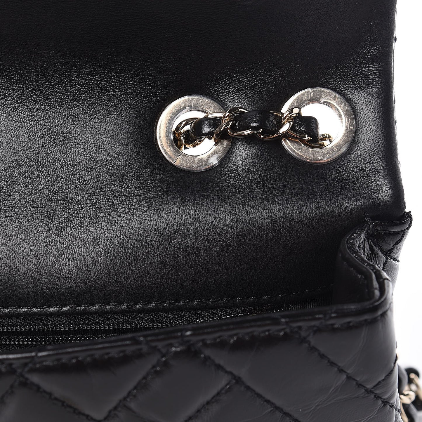 Shiny Lambskin Quilted Small Montcoco Flap Black